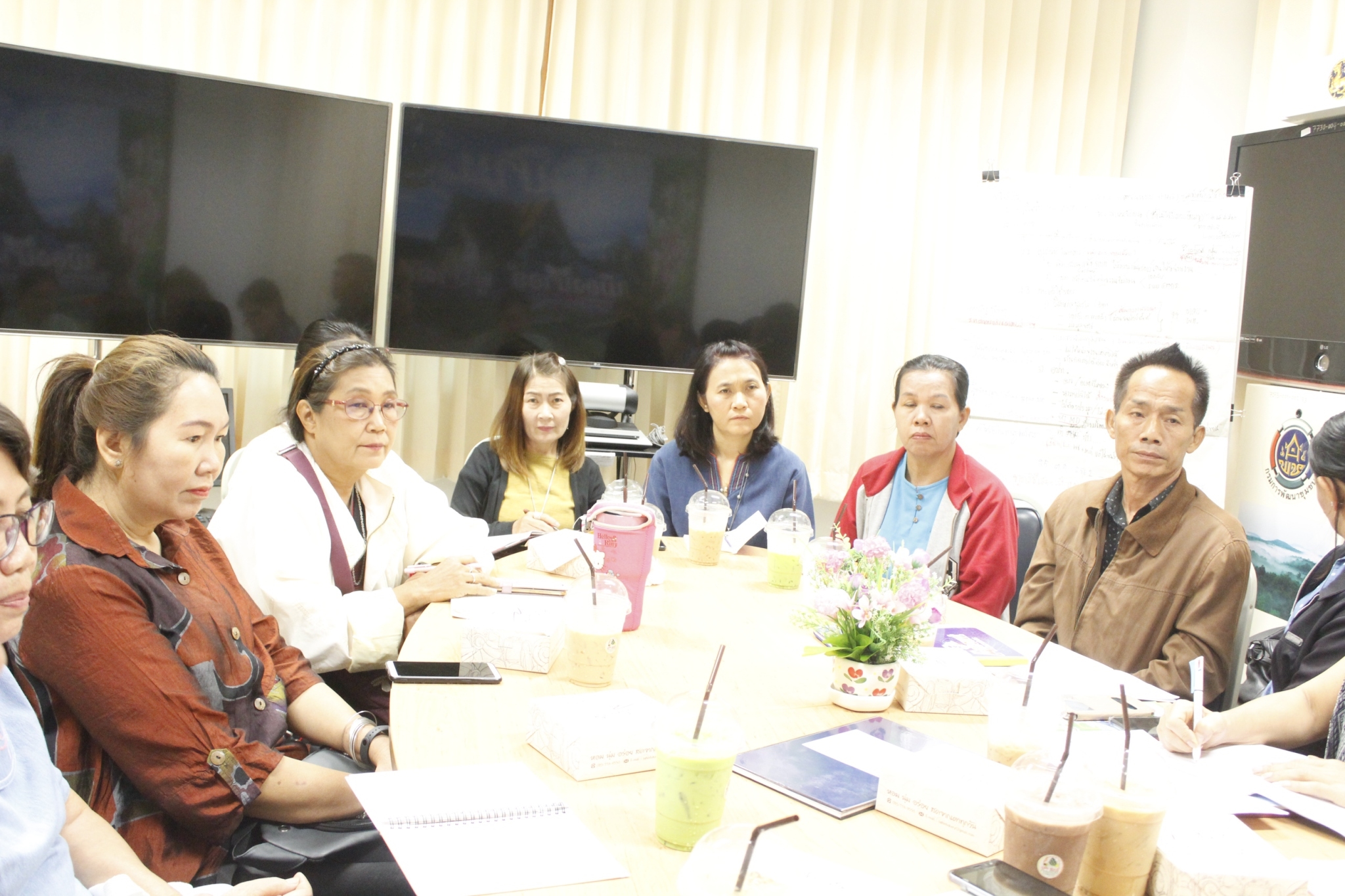 @น่าน : ประชุมวางแผนขับเคลื่อนงานอาสาพัฒนาชุมชนประจำปีงบประมาณ พ. ศ. 2563