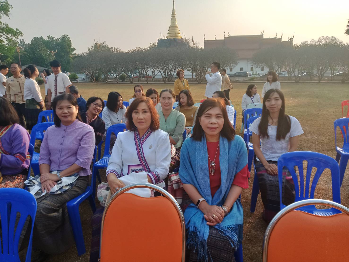 @น่าน : เจ้าหน้าที่ พช.น่าน ร่วมพิธีบวงสรวงเจ้าสุริยะพงษ์ผริตเดช