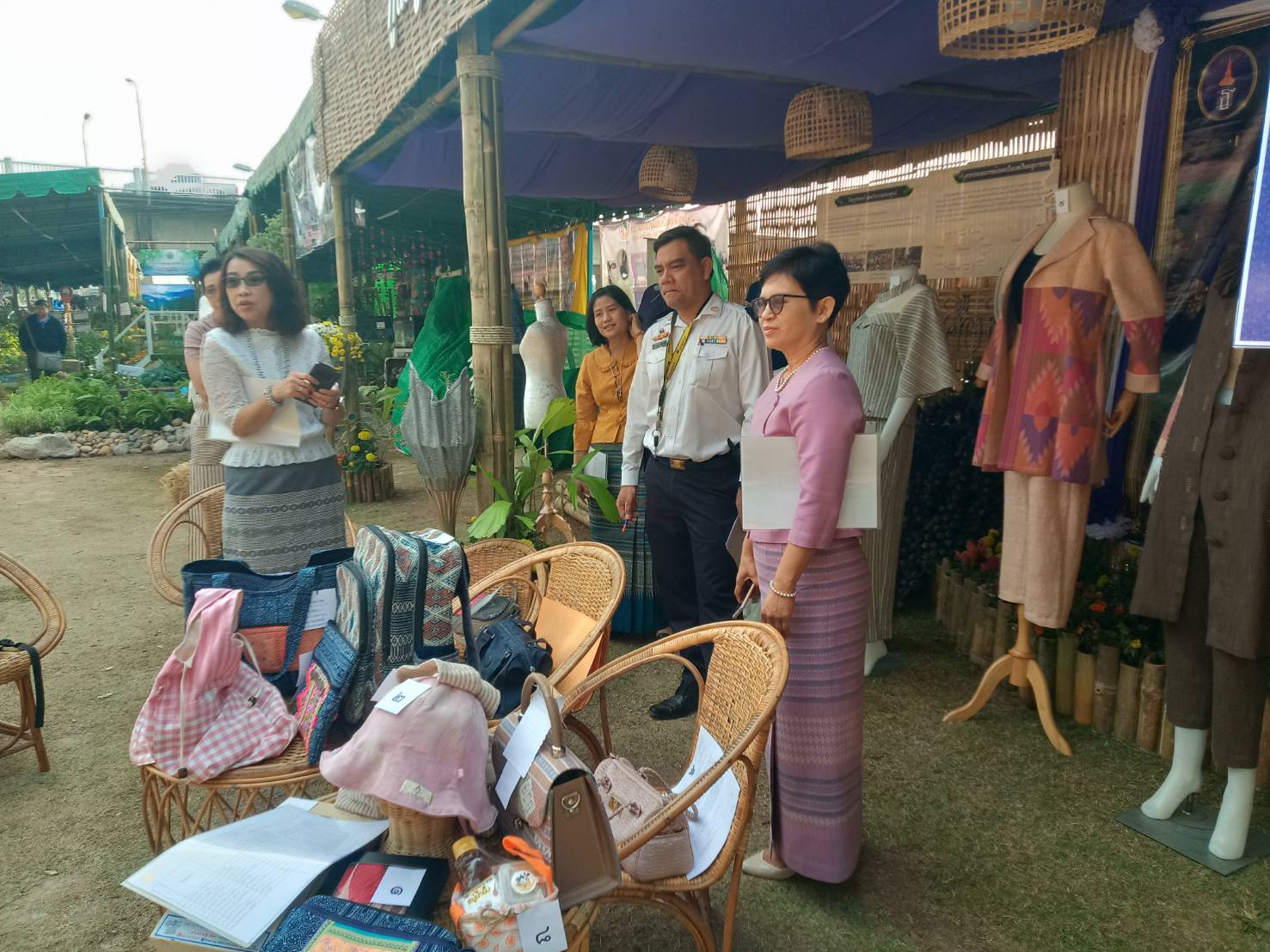 @น่าน : ประกวดออกแบบผลิตภัณฑ์ผ้าทอเมืองน่านและผลิตภัณฑ์ของใช้ ของที่ระลึก จังหวัดน่าน