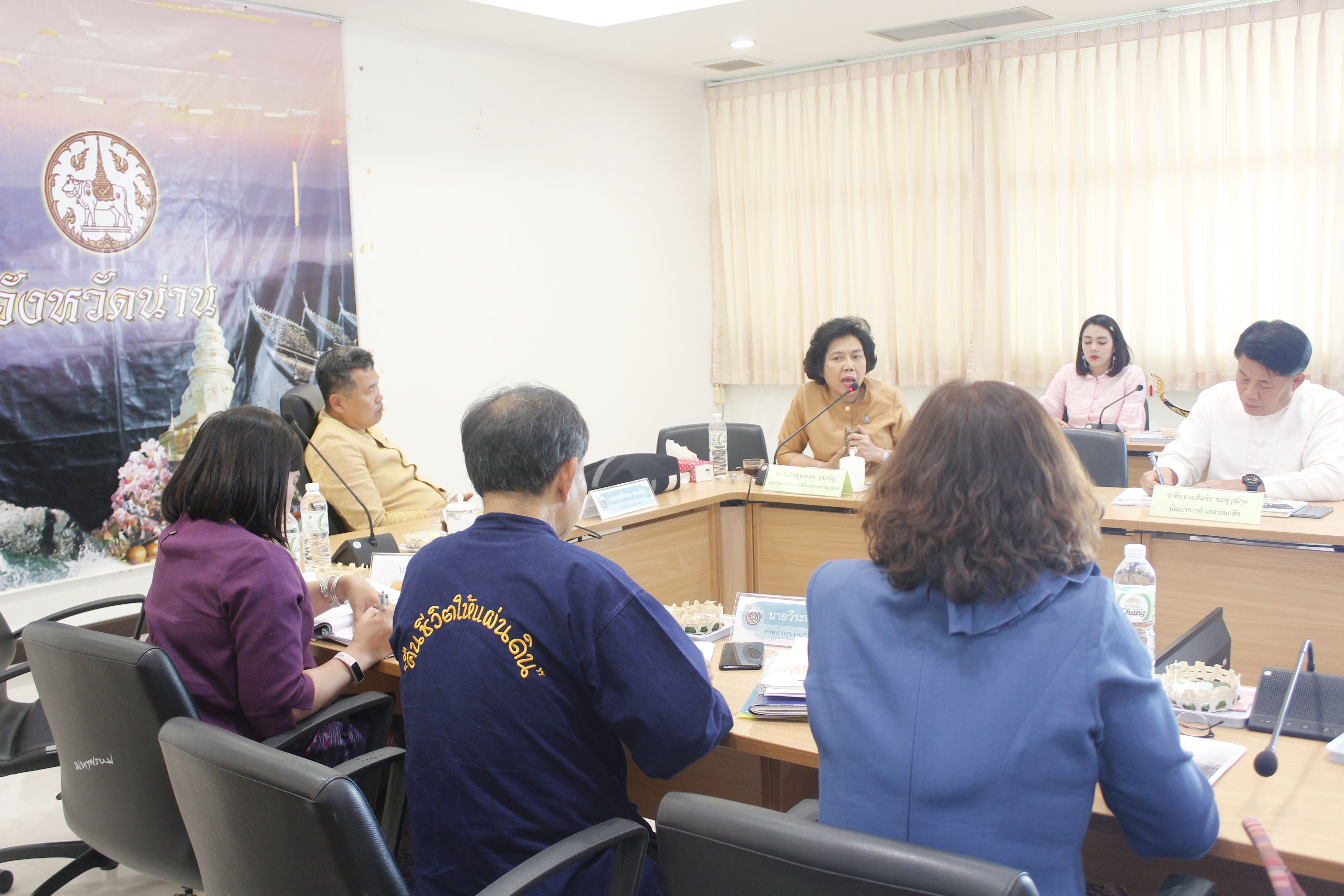 @น่านนคร… อธิบดีกรมการพัฒนาชุมชนมอบนโยบายและแนวทางการดำเนินงานพัฒนาชุมชน แก่ จนท.พช.น่าน