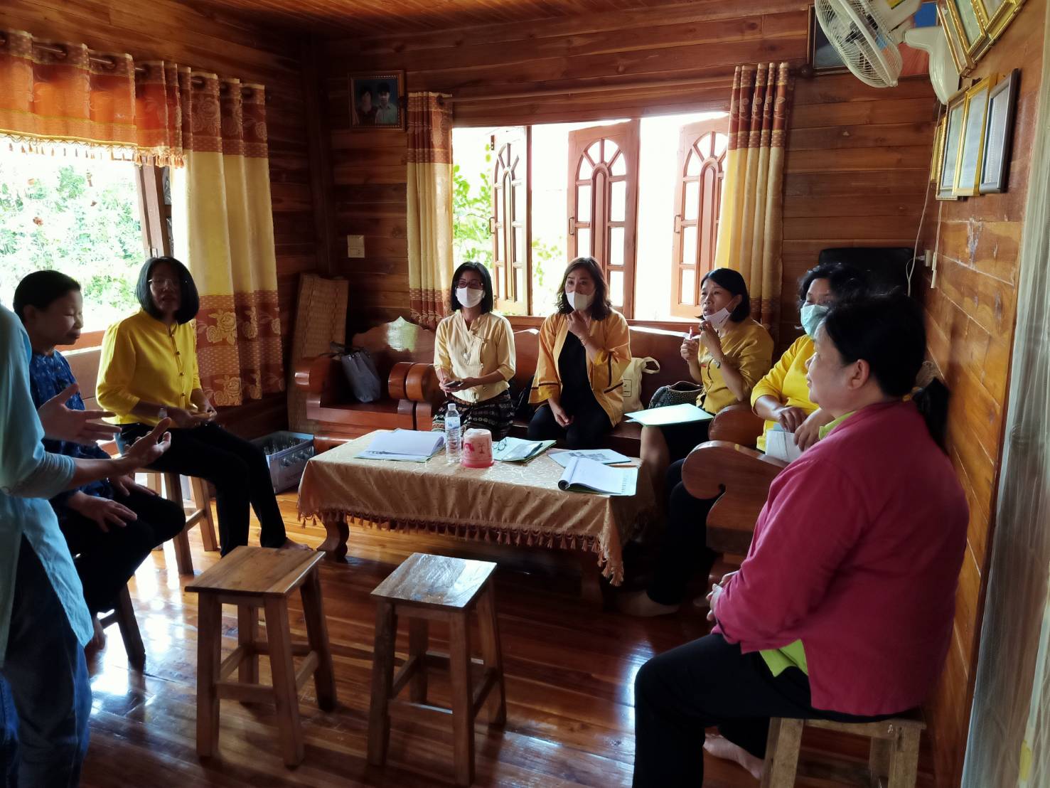 วิถีน่าน วิถีพอเพียง  ?? คัดเลือกคนกองทุนพัฒนาบทบาทสตรีดีเด่นระดับจังหวัด