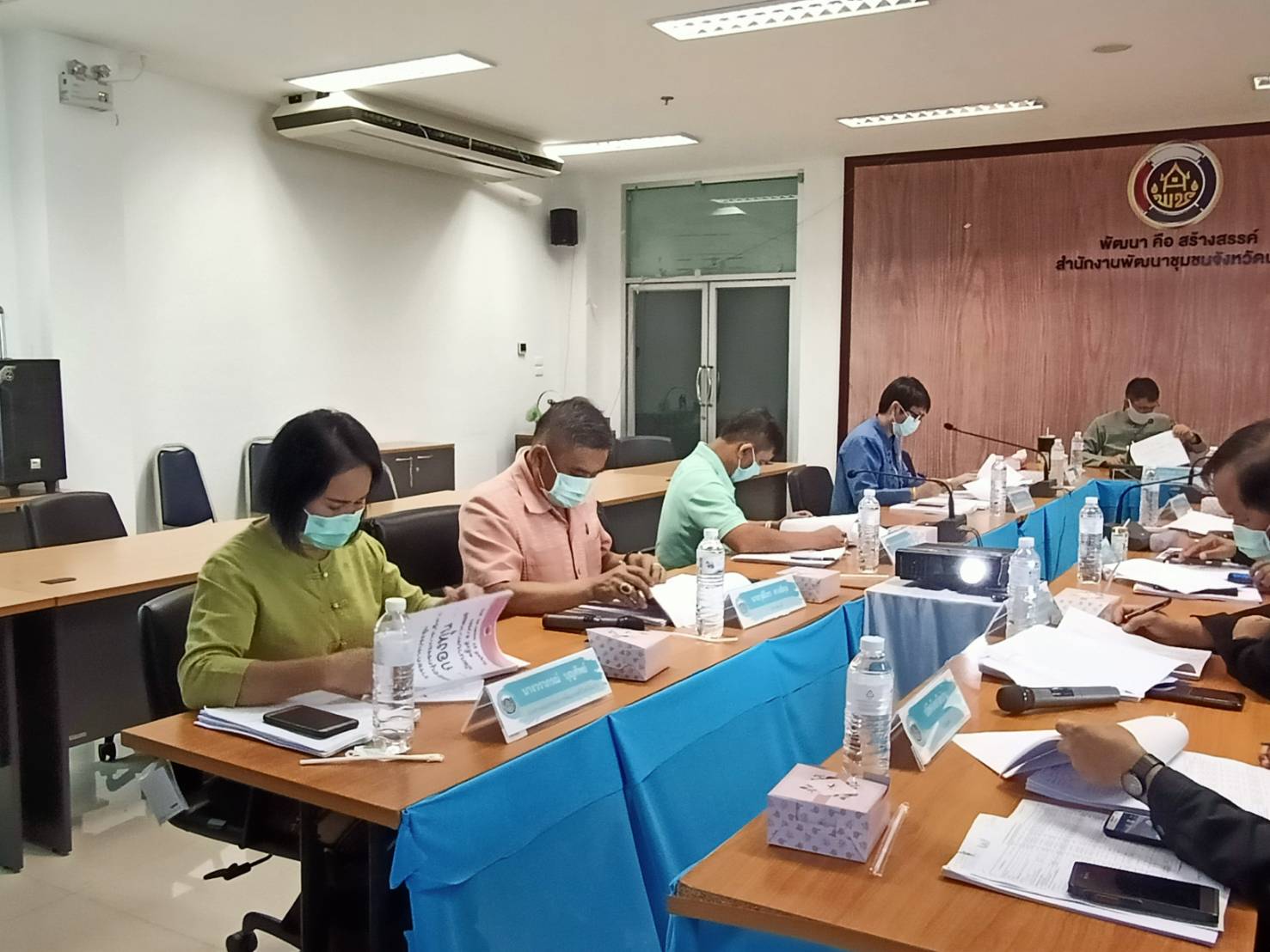 @น่าน : ประชุมคณะอนุกรรมการบริหารกองทุนพัฒนาบทบาทสตรีระดับจังหวัด จังหวัดน่าน ครั้งที่ 6/2563