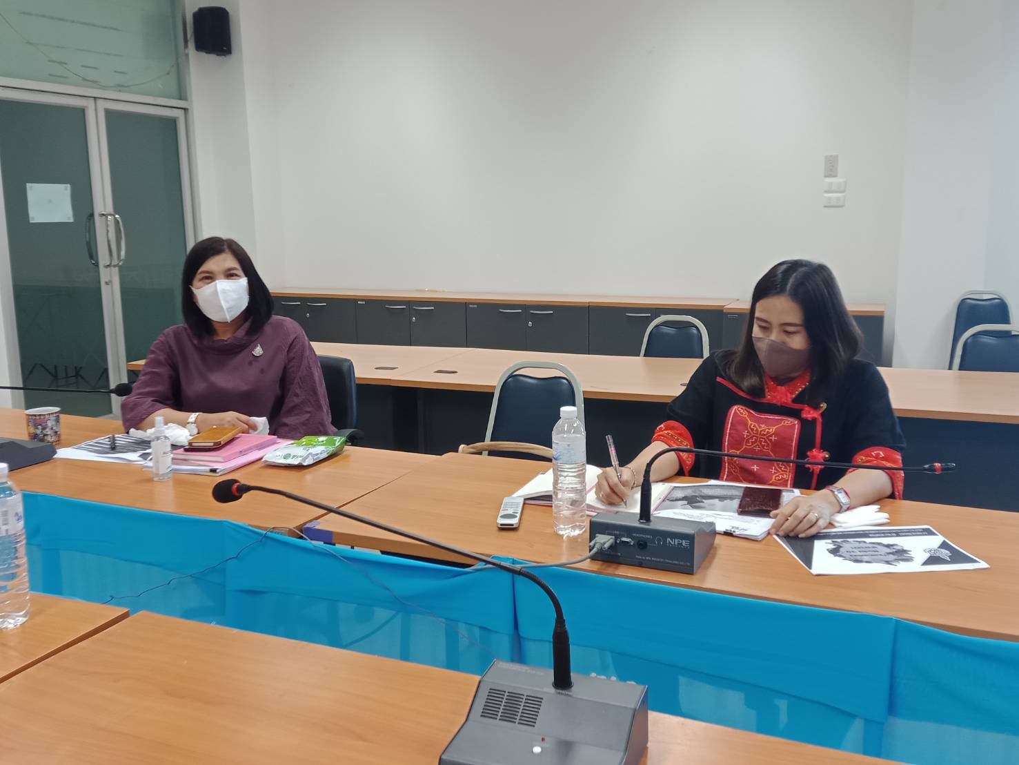 @น่าน : ประชุมชี้แจงการขับเคลื่อนหลักทฤษฎีใหม่ของพระบาทสมเด็จพระเจ้าอยู่หัว รัชกาลที่ 9 ประยุกต์สู่ “โคก หนอง นา โมเดล”