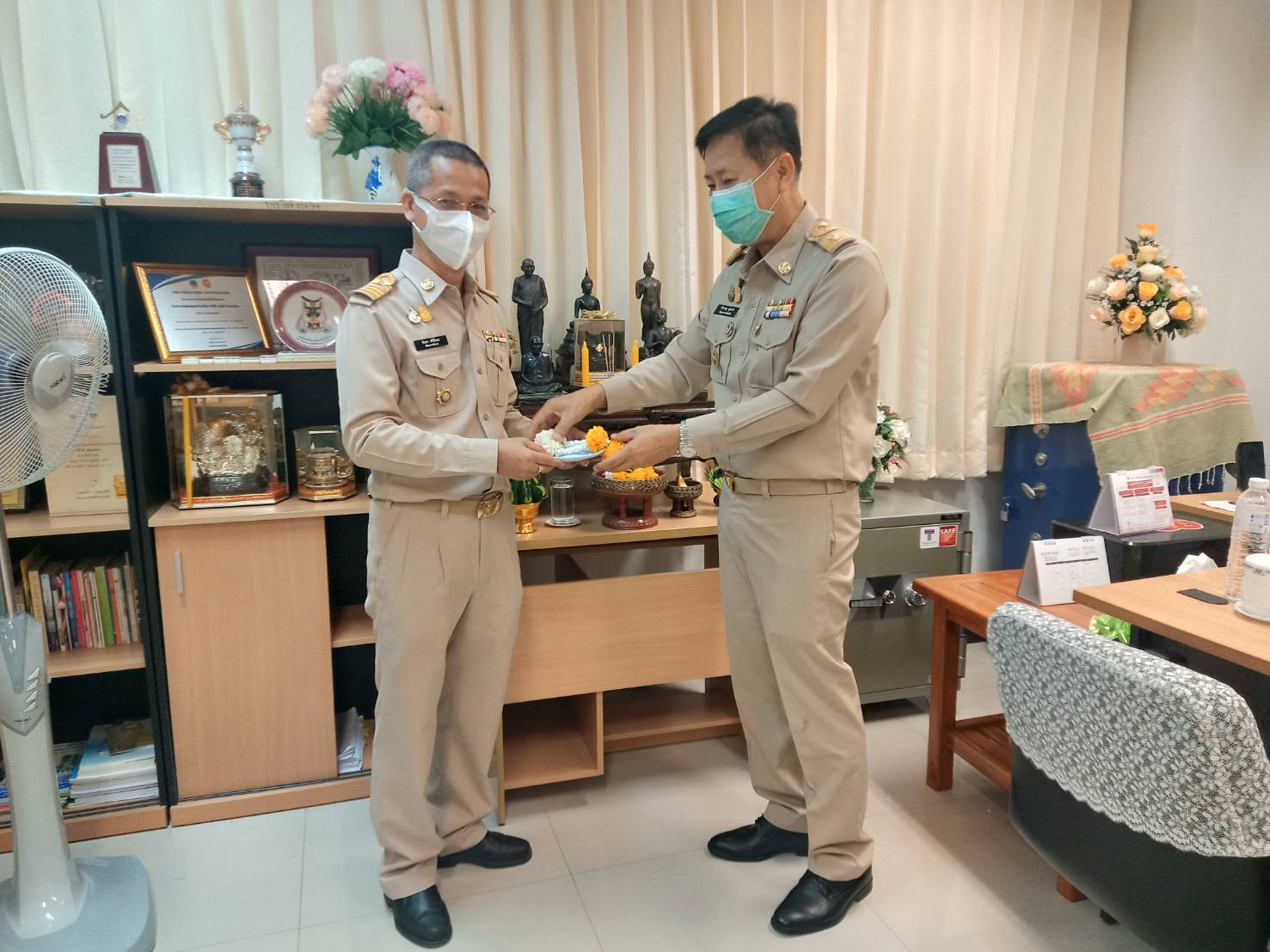 @น่าน : รับรายงานตัวข้าราชการที่ได้รับการแต่งตั้ง (ย้าย) มาปฏิบัติราชการ สังกัดสำนักงานพัฒนาชุมชนจังหวัดน่าน