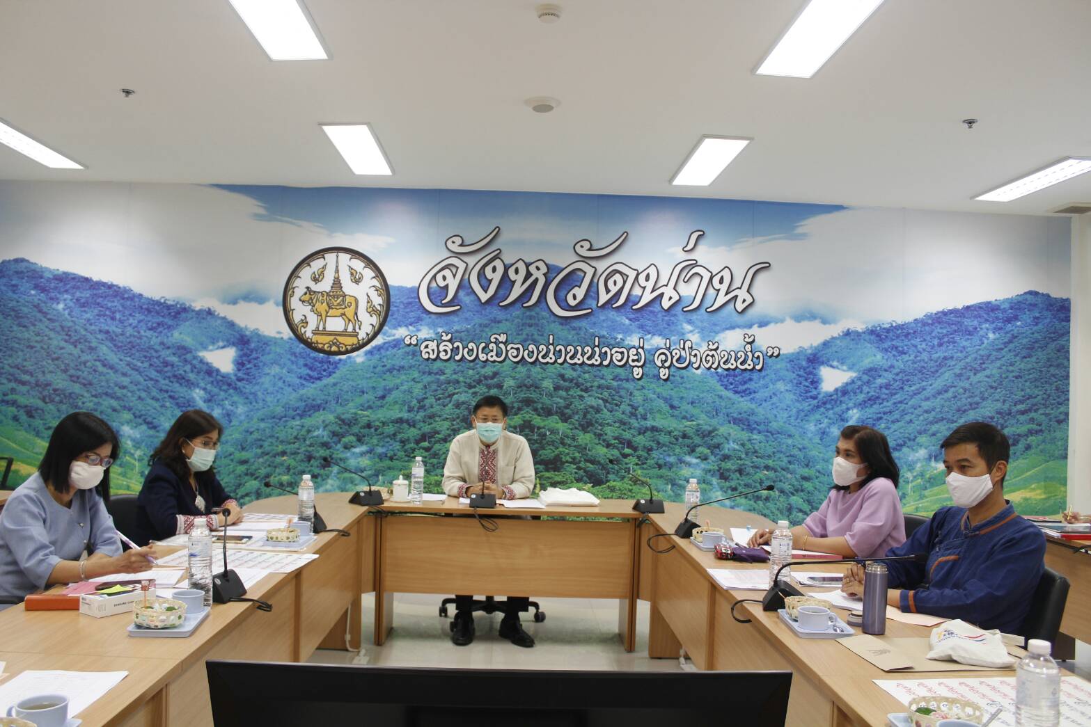 @น่าน : ประชุมพัฒนาการอำเภอและนักวิชาการพัฒนาชุมชนจังหวัดน่านครั้งที่ 4/2563