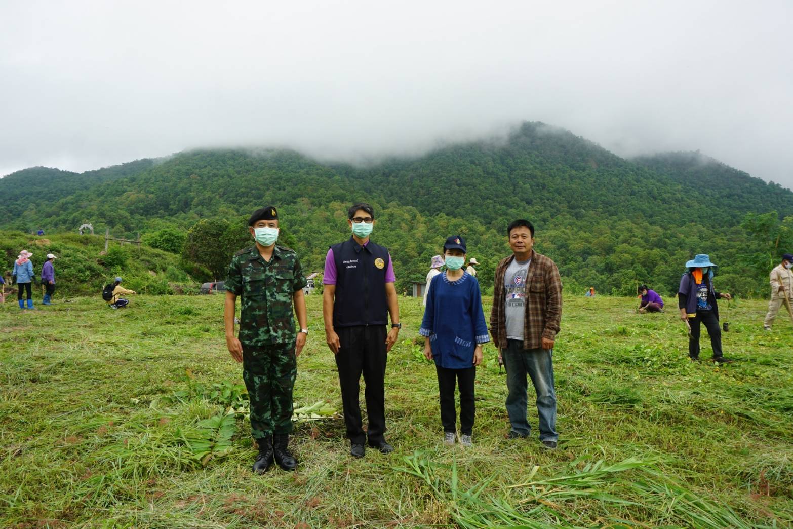 @น่าน “สตรีน่านอาสาพัฒนา ปลูกป่าเฉลิมพระเกียรติ”
