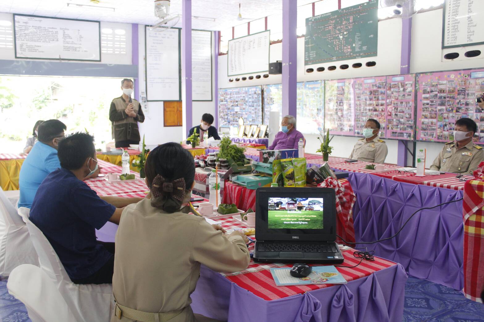 @น่าน : คัดเลือกข้าราชการและลูกจ้างประจำดีเด่นระดับเขตตรวจราชการประเภทพัฒนากรขวัญใจชุมชน