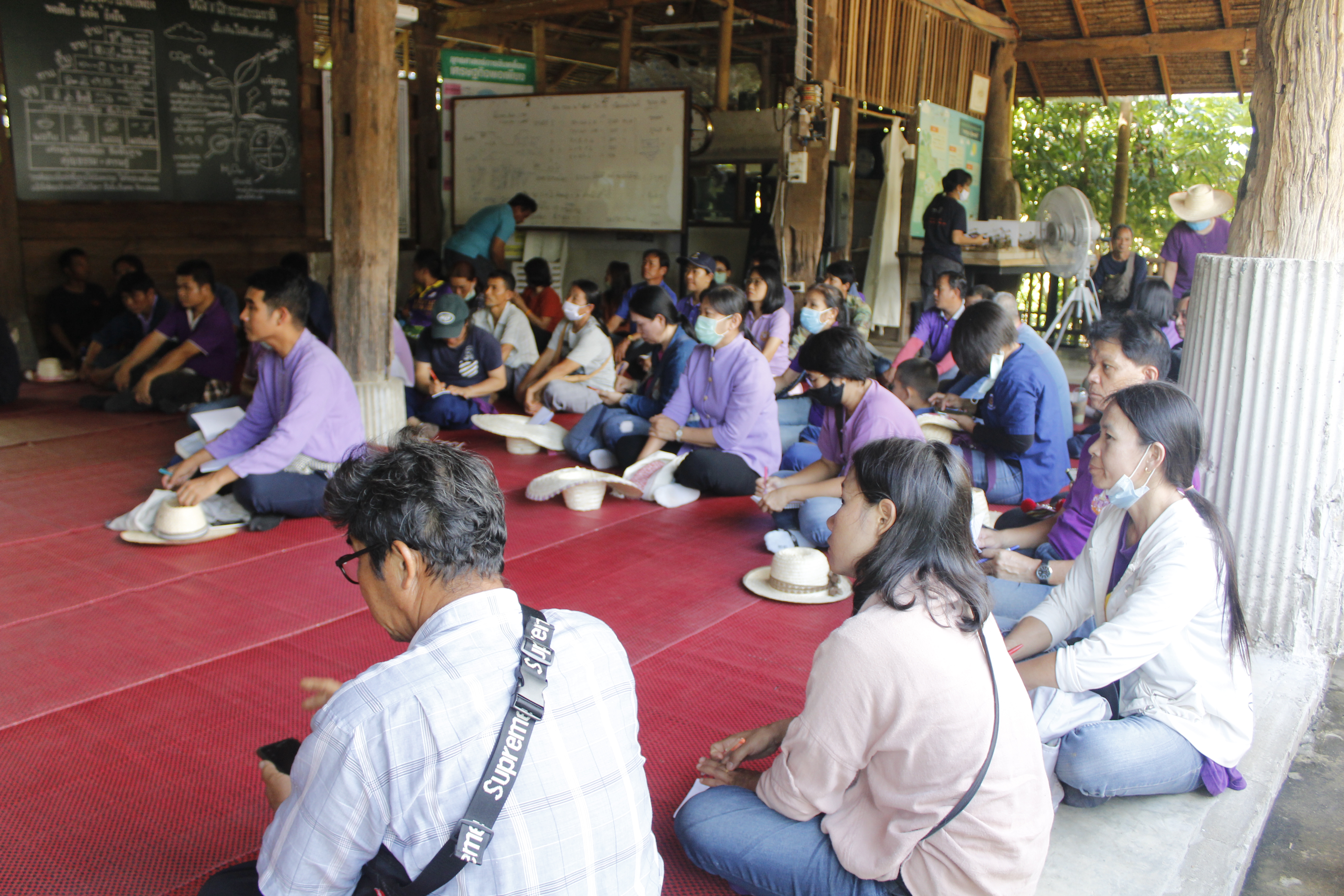 “พช.น่าน ส่งเสริมผู้นำต้นแบบการพัฒนาคุณภาพชีวิตฯ น้อมนำแนวทางเศรษฐกิจพอเพียงศาสตร์พระราชา ประยุกต์สู่ “โคก หนอง นา โมเดล”