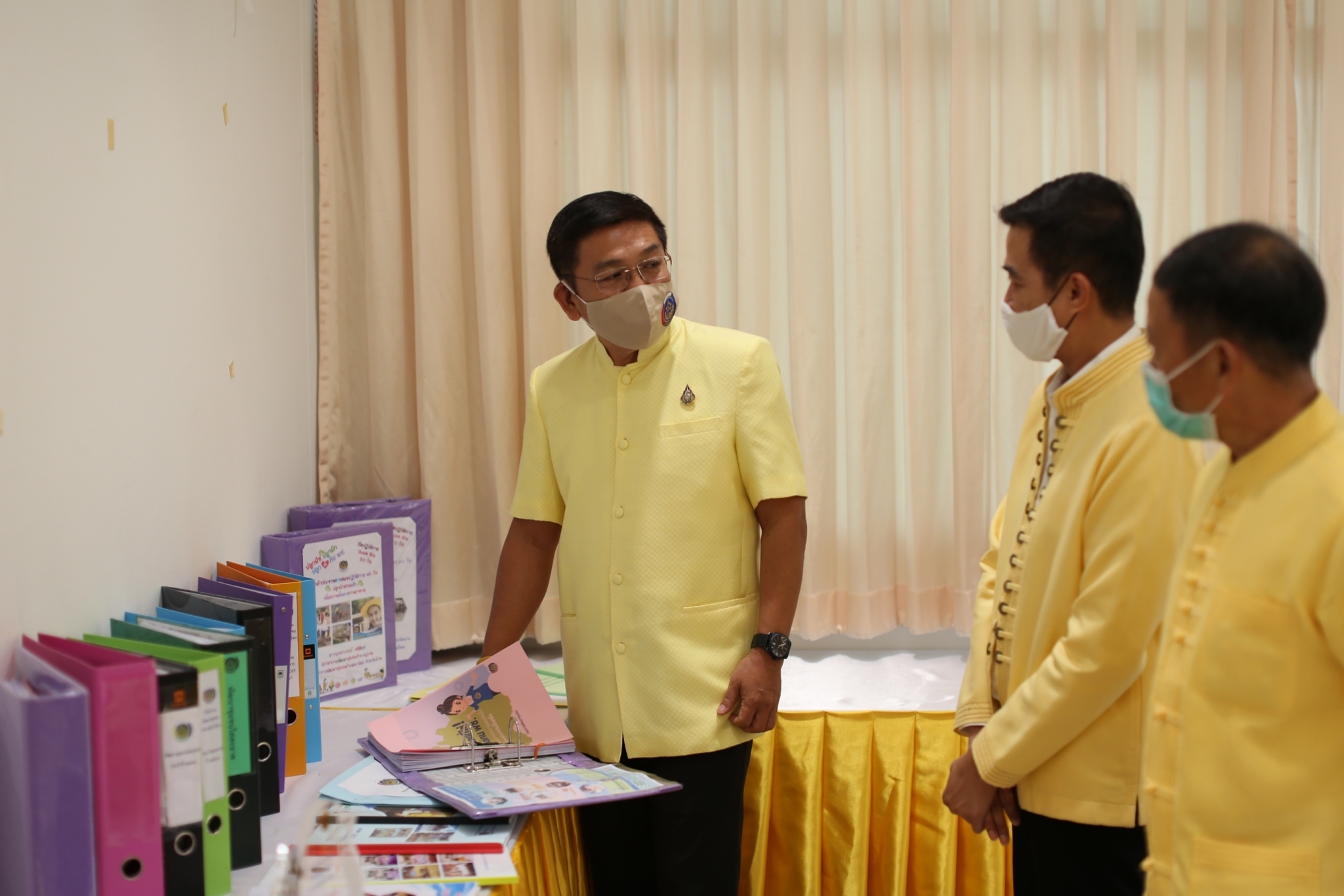 พช.น่าน รับการติดตามประเมินผลการดำเนินงานพัฒนาชุมชนใสสะอาด “ท้าทาย”