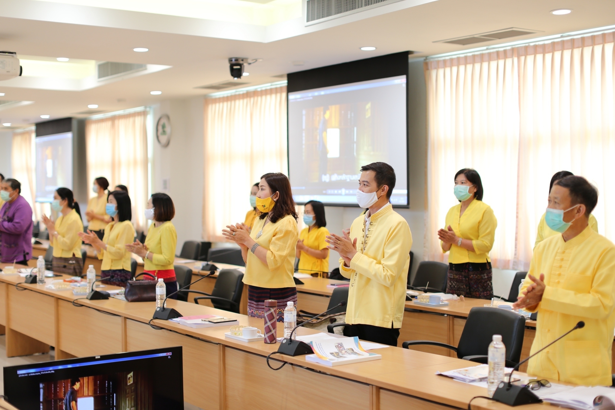 พช.น่าน รับการติดตามประเมินผลการดำเนินงานพัฒนาชุมชนใสสะอาด “ท้าทาย”