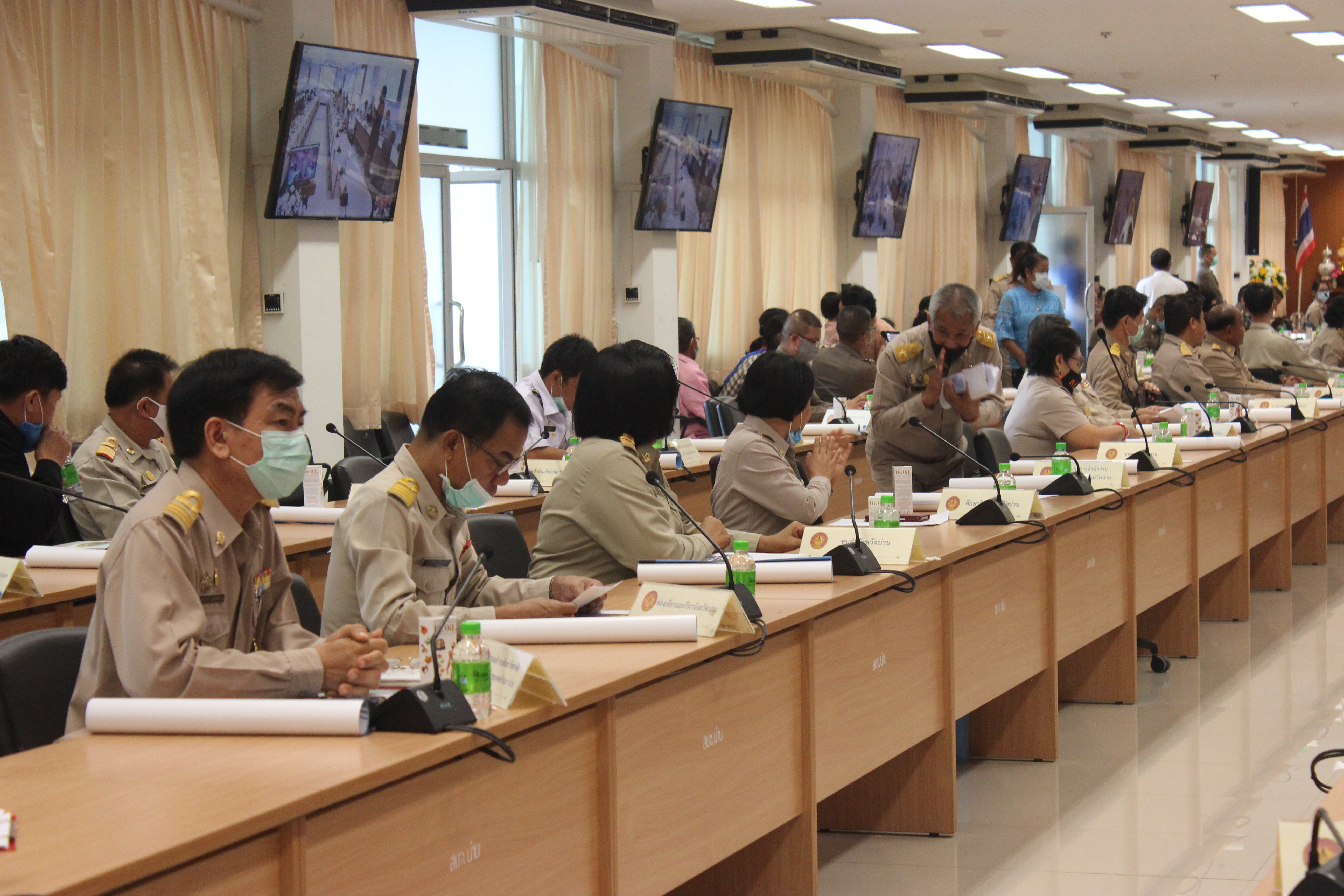 @ สพจ.น่าน : ประชุมกรมการจังหวัดน่าน และหัวหน้าส่วนราชการประจำจังหวัดน่านครั้งที่ 8/2563