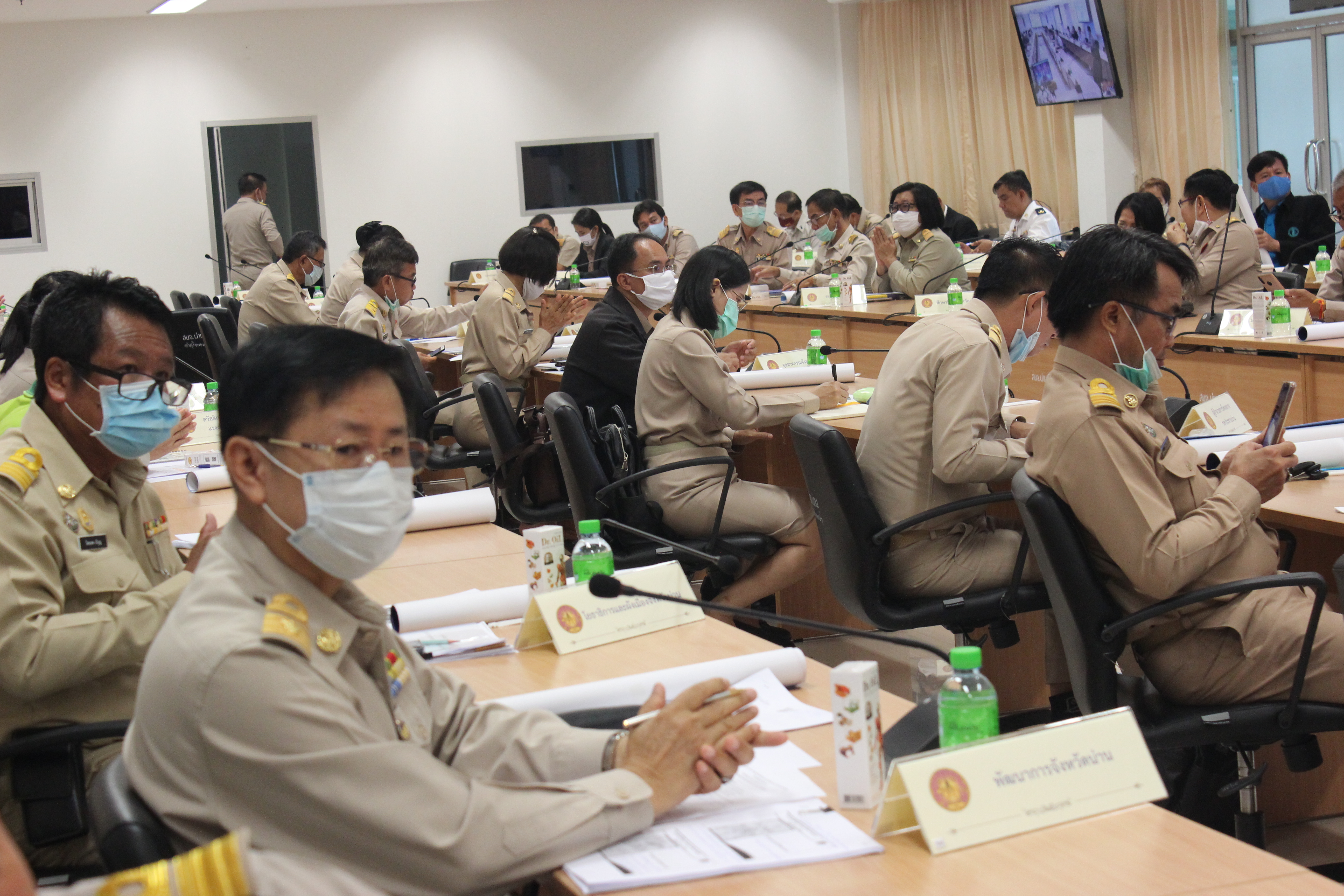 @ สพจ.น่าน : ประชุมกรมการจังหวัดน่าน และหัวหน้าส่วนราชการประจำจังหวัดน่านครั้งที่ 8/2563