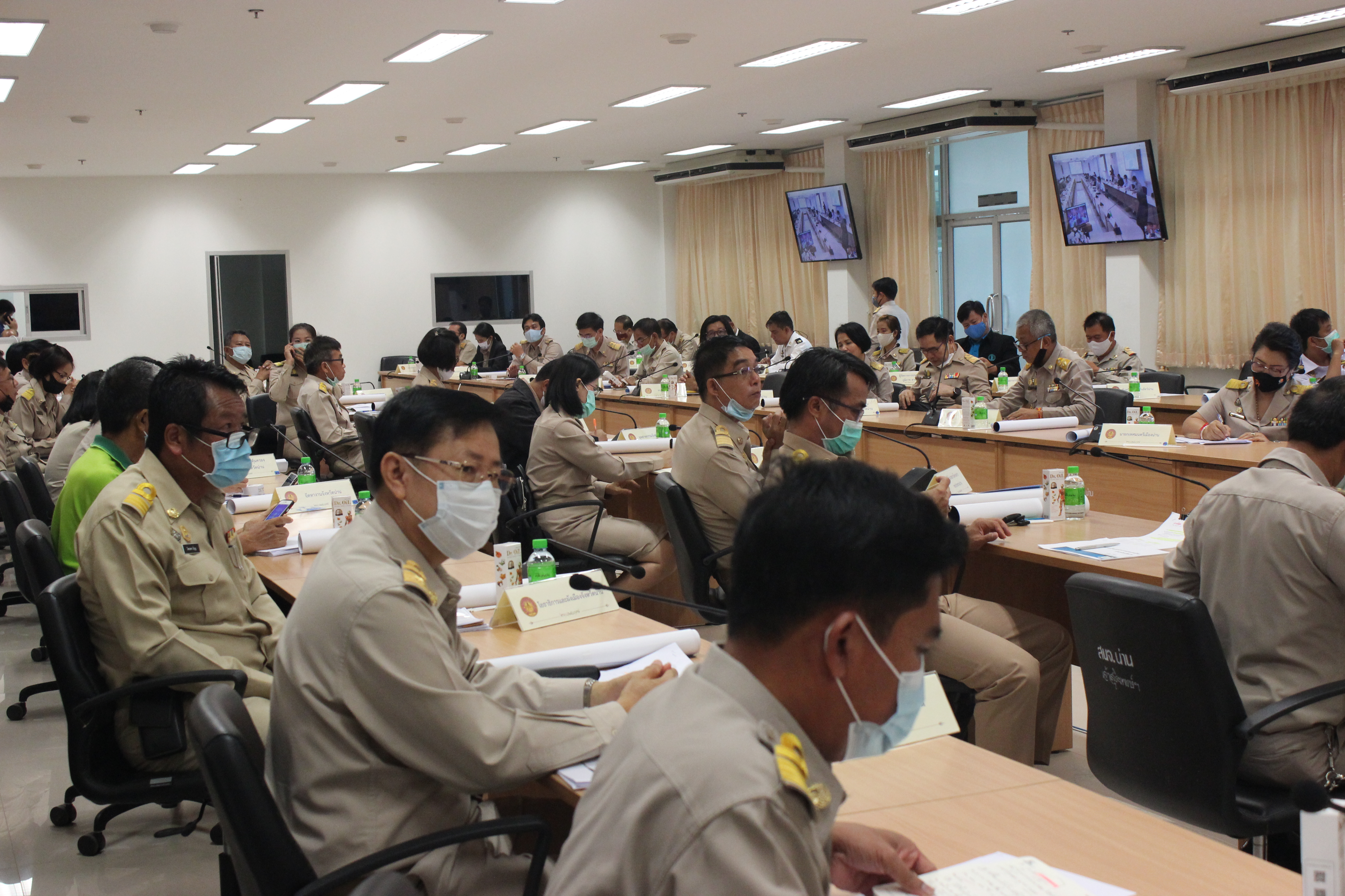 @ สพจ.น่าน : ประชุมกรมการจังหวัดน่าน และหัวหน้าส่วนราชการประจำจังหวัดน่านครั้งที่ 8/2563