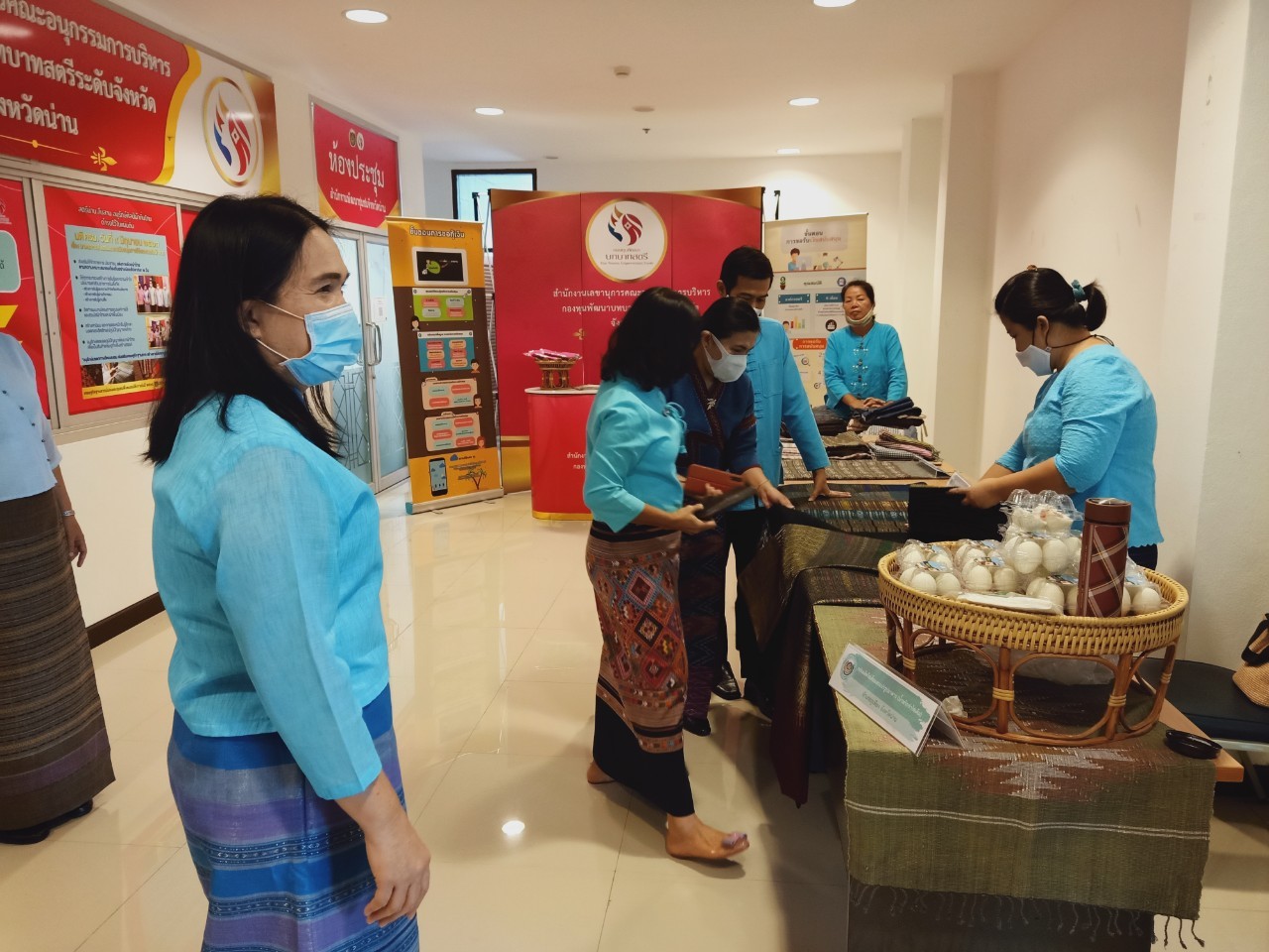 “พช.น่าน ร่วมคัดเลือกคนกองทุนพัฒนาบทบาทสตรีดีเด่น ระดับเขตตรวจราชการ “