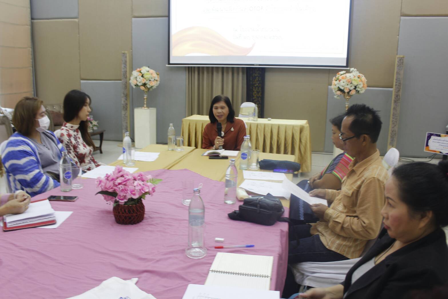 @น่าน : โครงการพัฒนาและยกระดับผลิตภัณฑ์ OTOP ผ้าไทยและผ้าพื้นเมือง