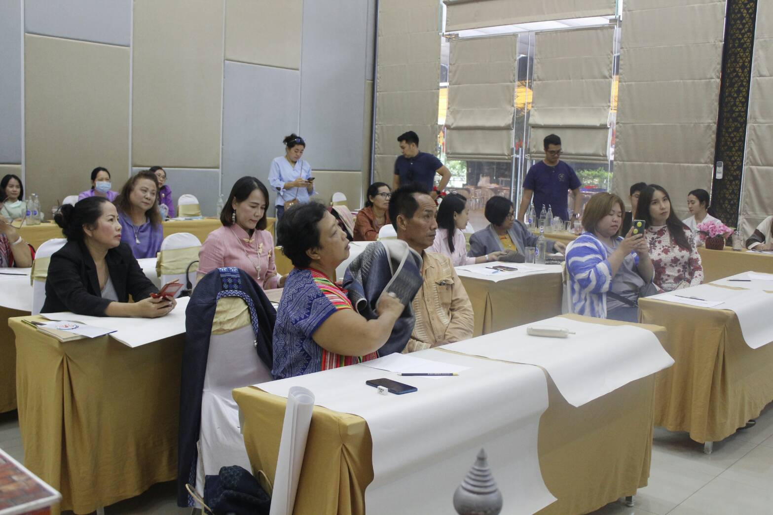 @น่าน : โครงการพัฒนาและยกระดับผลิตภัณฑ์ OTOP ผ้าไทยและผ้าพื้นเมือง