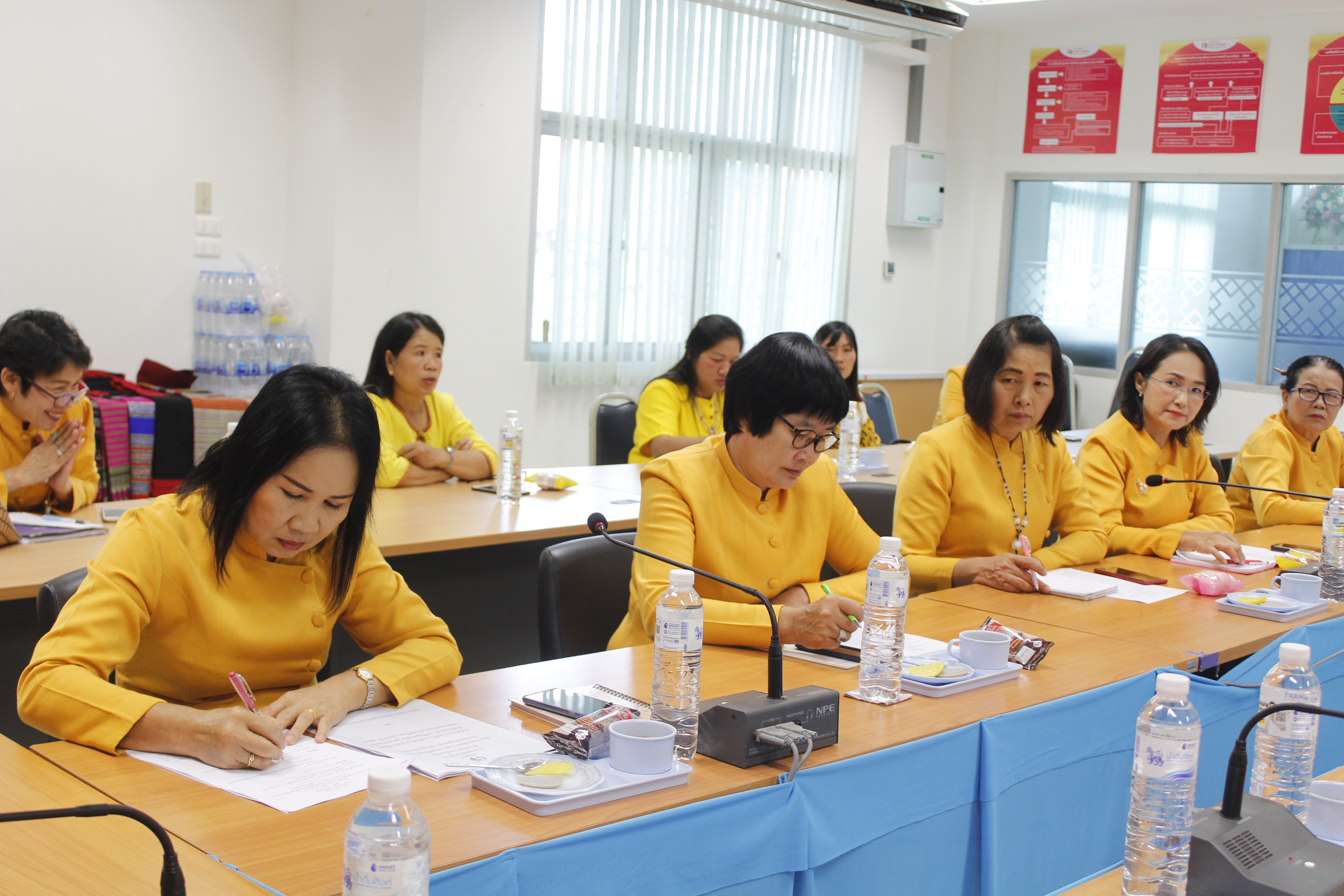 @น่าน : ประชุมคณะกรรมการพัฒนาสตรีจังหวัดน่าน (กพสจ.) ครั้งที่ 5 /2563