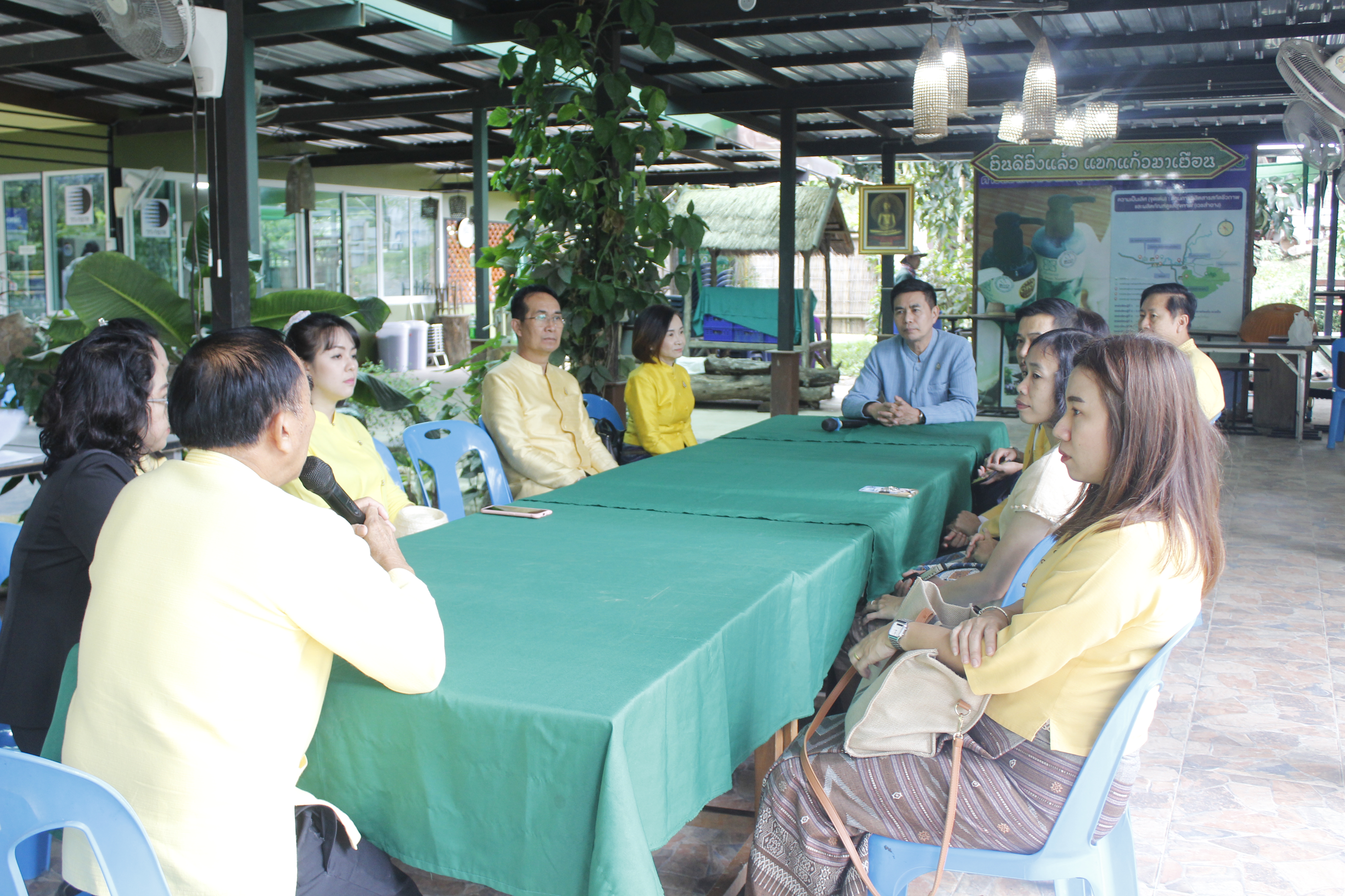 @น่าน : นายวิฑูรย์ นวลนุกูล ผู้ตรวจราชการฯ เขตตรวจราชการที่ 16 ลงพื้นที่ติดตามการขับเคลื่อนงานพัฒนาชุมชนจังหวัดน่าน (วันที่ 1)