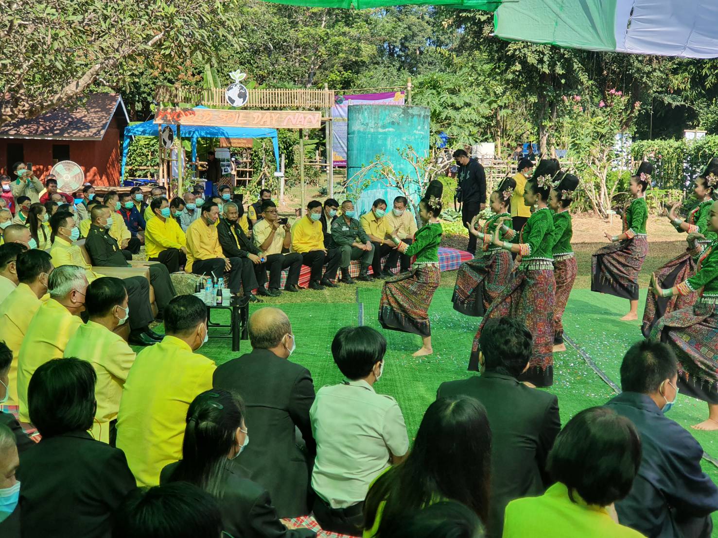 พช.น่าน ร่วมงานวันดินโลก ปี 2563 “Keep Soil alive, Protect soil biodiversity : รักษ์ปฐพีคืนชีวีที่หลากหลายให้ผืนดิน”