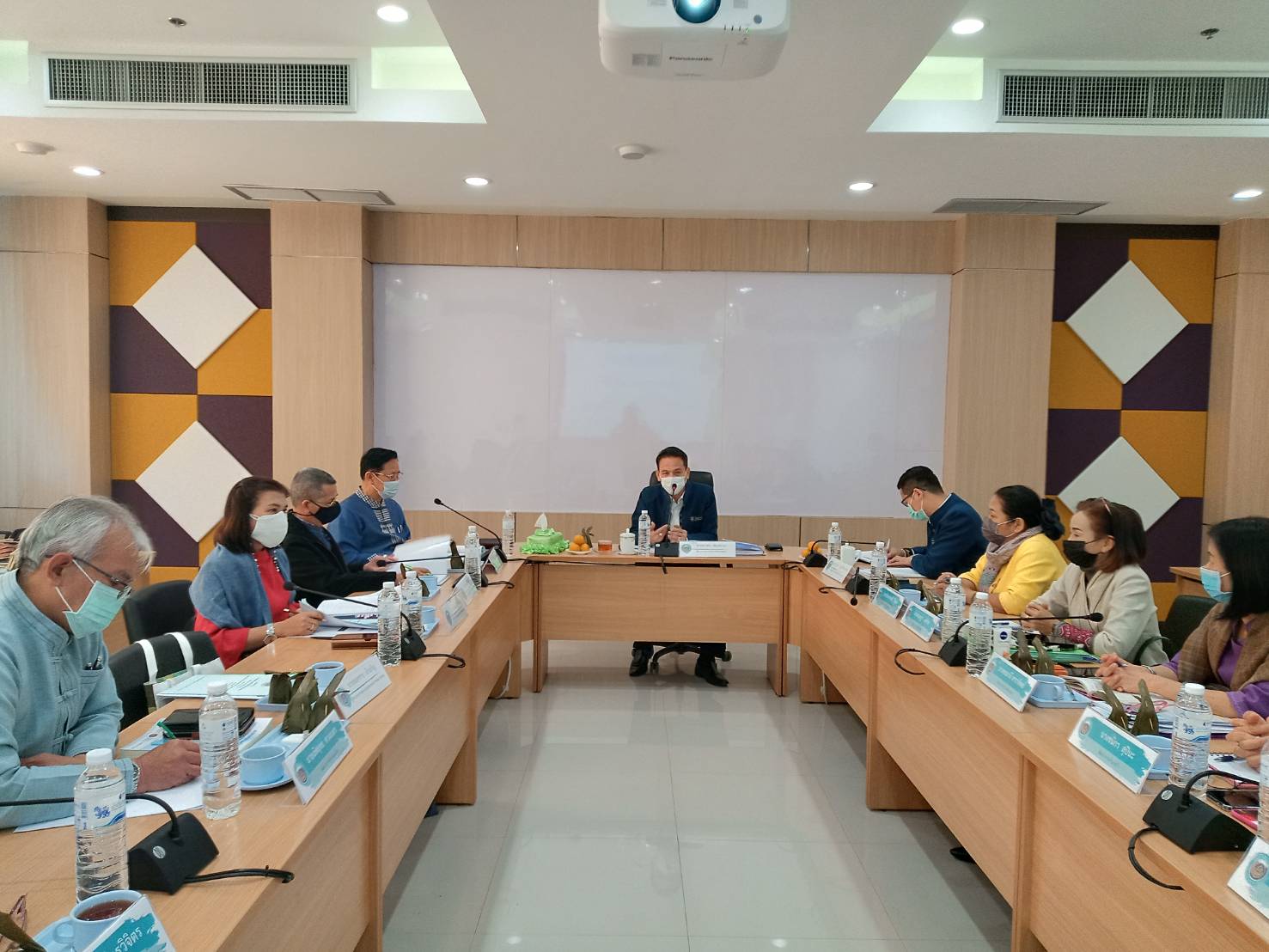 น่าน : นายอาทร พิมชะนก ผู้ตรวจราชการกรมฯ ติดตามงานตามนโยบายของรัฐบาล กระทรวงมหาดไทยและกรมการพัฒนาชุมชนในพื้นที่ จ.น่าน