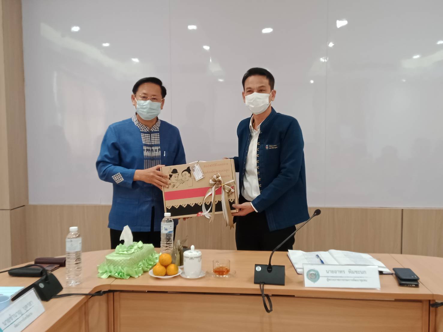 น่าน : นายอาทร พิมชะนก ผู้ตรวจราชการกรมฯ ติดตามงานตามนโยบายของรัฐบาล กระทรวงมหาดไทยและกรมการพัฒนาชุมชนในพื้นที่ จ.น่าน