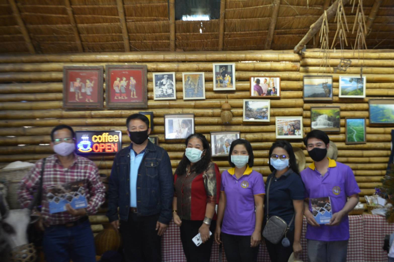 @น่านนคร : นายนิวัติ น้อยผาง รองอธิบดีกรมการพัฒนาชุมชน ตรวจติดตาม สนับสนุนการส่งเสริมเศรษฐกิจฐานรากและภารกิจตามยุทธศาสตร์การพัฒนาชุมชนในพื้นที่จังหวัดน่าน