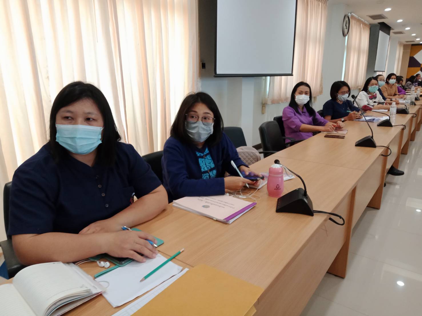 @พช.น่าน : ร่วมโครงการฝึกอบรมพัฒนากรระหว่างประจำการ ด้านบริหารการเปลี่ยนแปลง ปีงบประมาณ พ.ศ.2564 ในรูปแบบออนไลน์