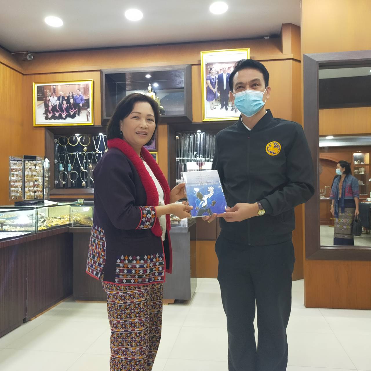 @น่าน : นายอาทร พิมชะนก ผู้ตรวจราชการกรมฯ ติดตามการขับเคลื่อนงานพัฒนาชุมชน ในพื้นที่ จ.น่าน