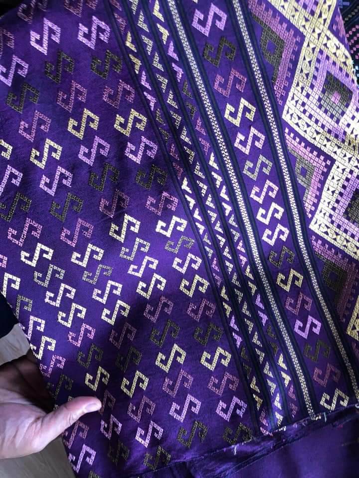 พช.น่าน ชื่นชม ผ้าฝ้ายแกมไหมลาย “ผ้ามัดหมี่ลายขอเจ้าฟ้าสิริวัณณวรีฯ” ต่อยอดภูมิปัญญาผ้าไทยสู่สากล