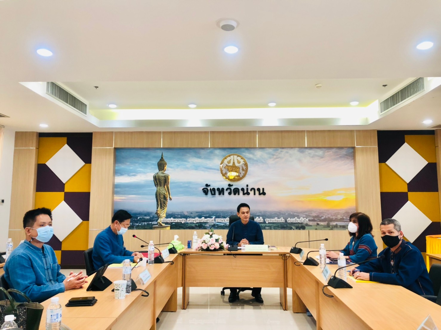 นายอาทร พิมชะนก ผู้ตรวจราชการกรมฯ มอบนโยบายการดำเนินงานการประเมินส่วนราชการตามมาตรการปรับปรุงประสิทธิภาพในการปฏิบัติราชการ ประจำปีงบประมาณ พ.ศ. 2564