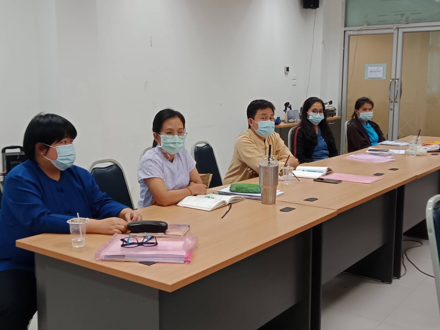 @น่าน : ประชุมซักซ้อมความเข้าใจการดำเนินโครงการพัฒนาพื้นที่ต้นแบบการพัฒนาคุณภาพชีวิตตามหลักทฤษฎีใหม่ ประยุกต์สู่”โคก หนอง นา โมเดล”