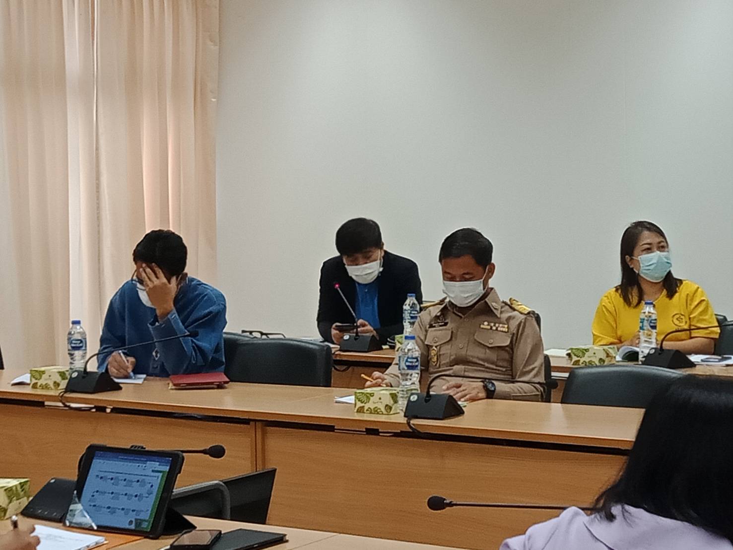 @น่าน : ประชุมเชิงปฏิบัติการทีมปฏิบัติการสนับสนุนการขับเคลื่อนการพัฒนาเศรษฐกิจฐานรากและประชารัฐจังหวัดน่าน ครั้งที่ 1/2564