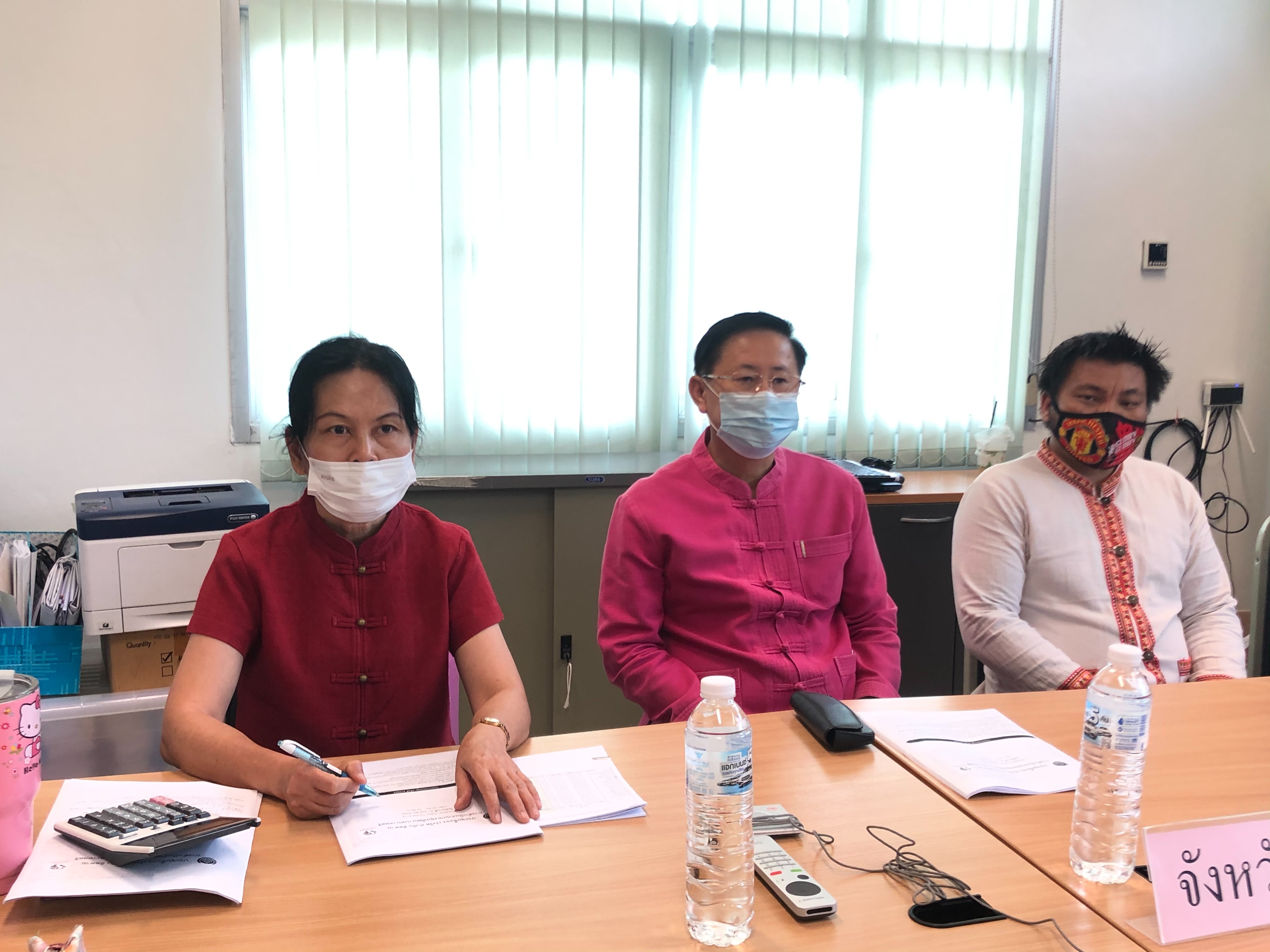 ? พช.น่าน ร่วมรับชมการประชุมชี้แจง เร่งรัด กำกับ ติดตาม การดำเนินงานกองทุนพัฒนาบทบาทสตรี ครั้งที่ 4/2564 ?