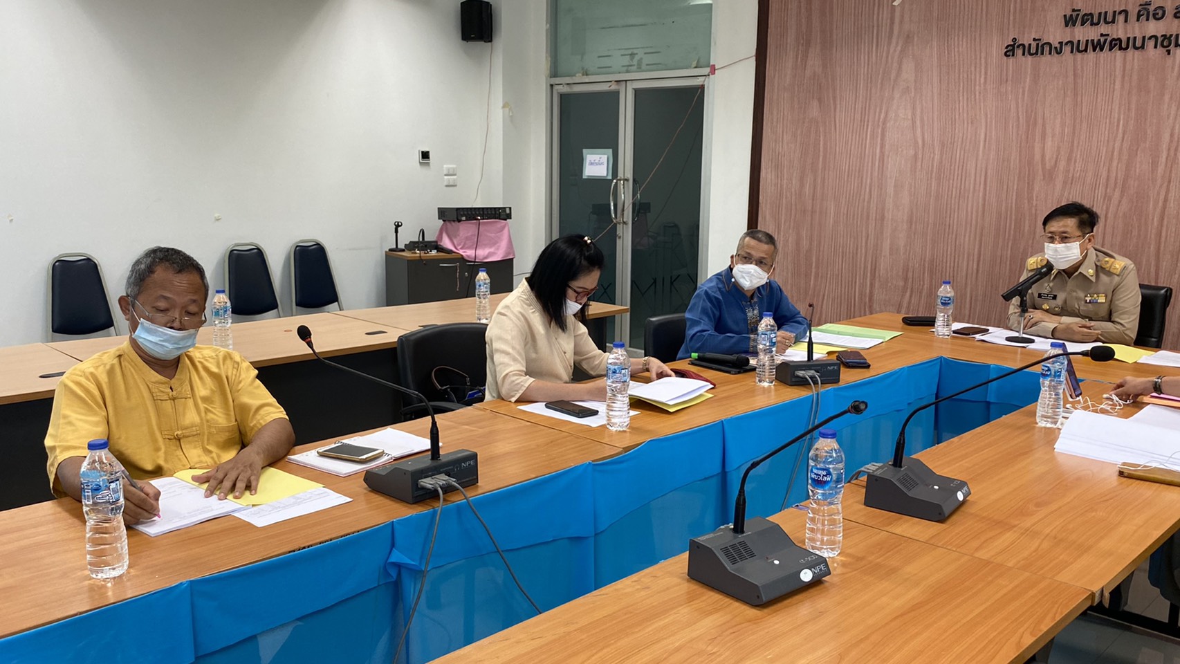 สำนักงานพัฒนาชุมชนจังหวัดน่าน จัดประชุมพัฒนาการอำเภอและนักวิชาการพัฒนาชุมชนจังหวัด ครั้งที่ 4/2564 วันที่ 31 พฤษภาคม 2564 ผ่านระบบ Online โดย Application Line