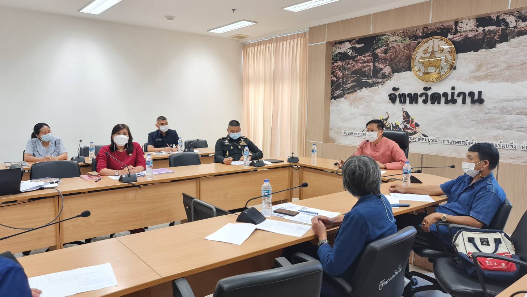 พัฒนาชุมชนจังหวัดน่าน@ ประชุมติดตามความก้าวหน้าพื้นที่ต้นแบบการพัฒนาคุณภาพชีวิตามหลักทฤษฎีใหม่ ประยุกต์สู่ “โคก หนอง นา โมเดล” พัฒนาชุมชนน่าน