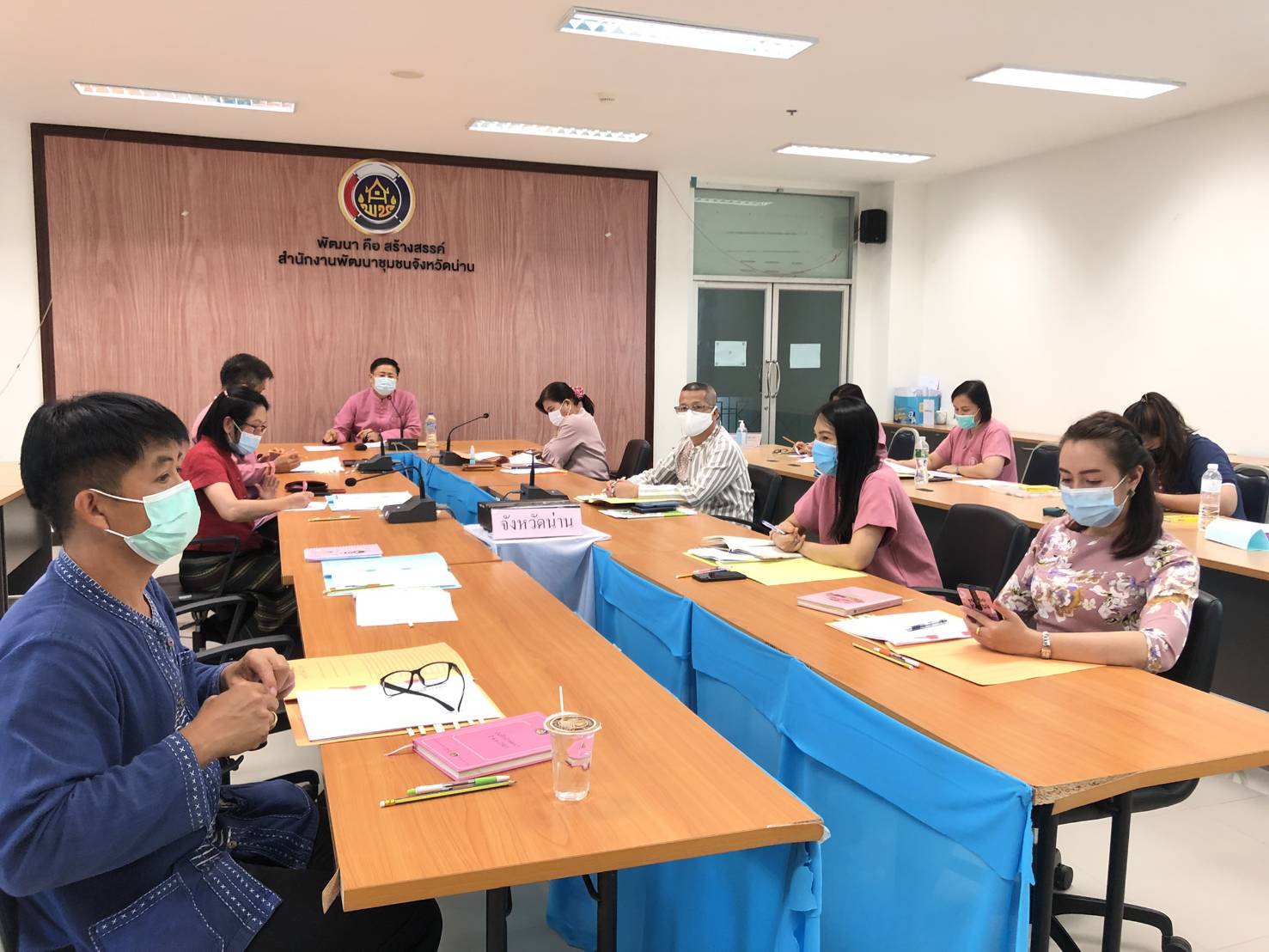 เตรียมความพร้อมการประกวดโครงการเชิดชูเกียรติคนกองทุนพัฒนาบทบาทสตรี  ประจำปี 2564