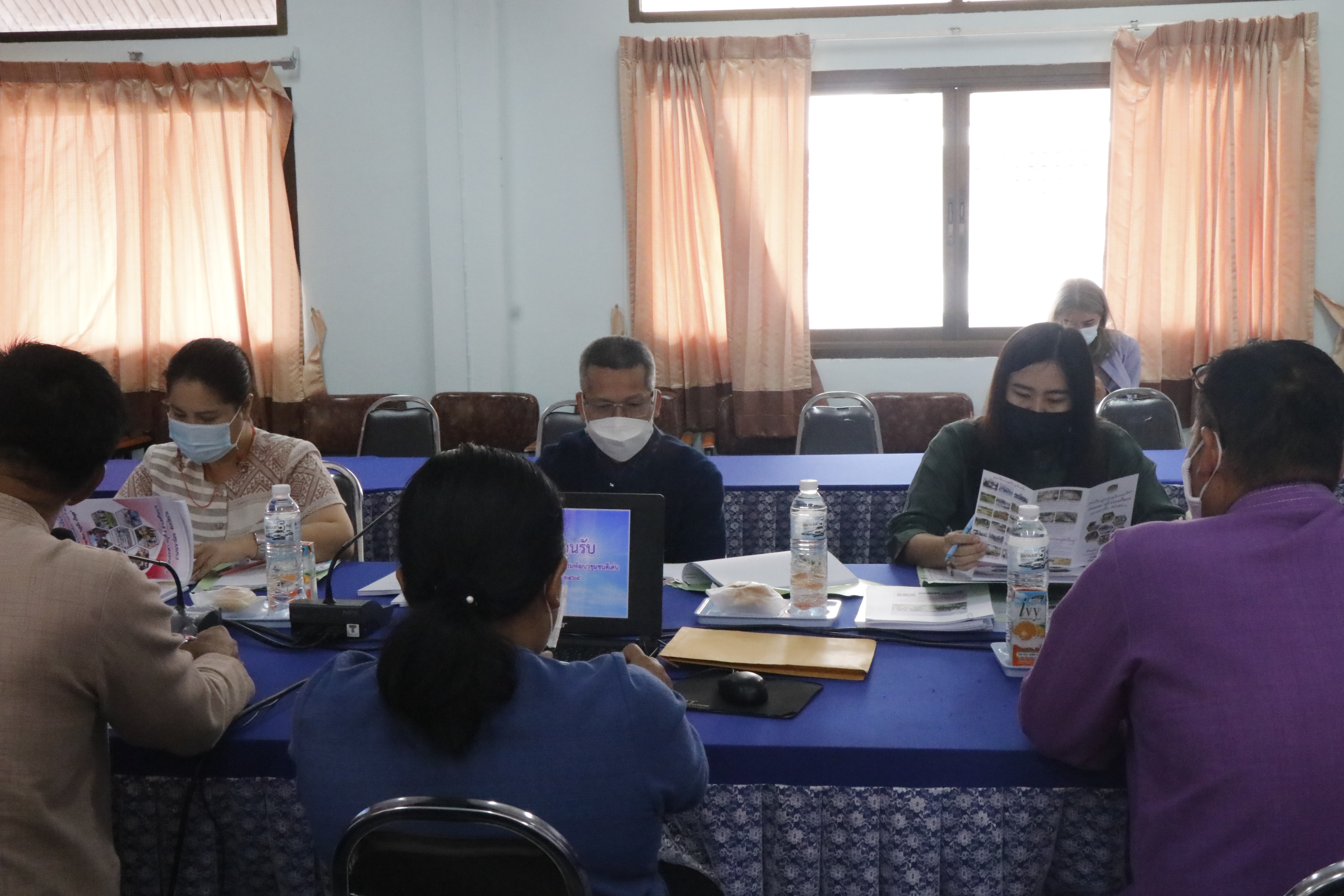 สำนักงานพัฒนาชุมชนจังหวัดน่าน ดำเนินการพิจารณากลั่นกรองการคัดสรรกิจกรรมพัฒนาชุมชนดีเด่นระดับจังหวัด ประจำปี 2564 รอบที่ 1 ประจำปี 2564