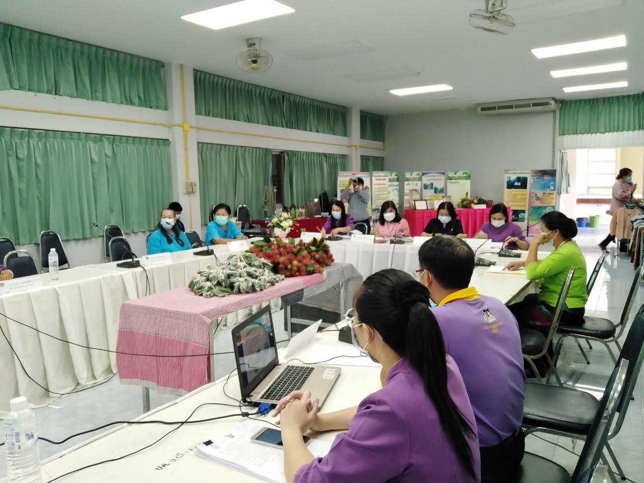 สำนักงานพัฒนาชุมชนจังหวัดน่าน ดำเนินการพิจารณากลั่นกรองการคัดสรรกิจกรรมพัฒนาชุมชนดีเด่นระดับจังหวัด ประจำปี 2564 รอบที่ 1 ประจำปี 2564