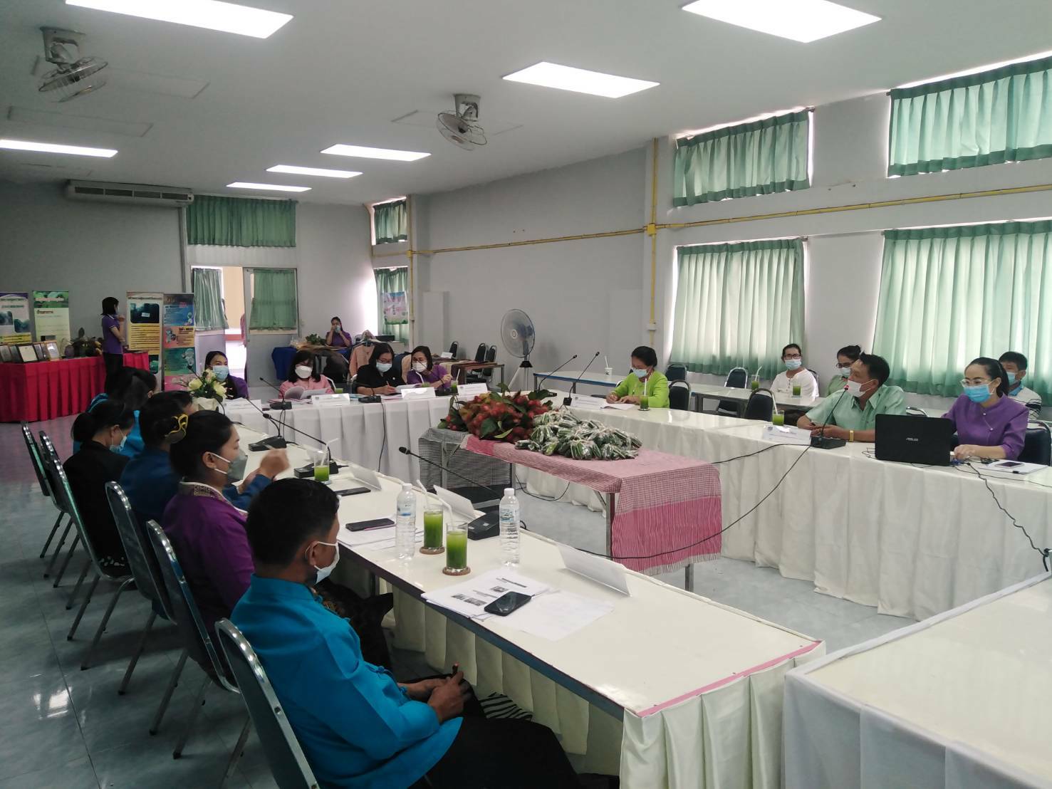 สำนักงานพัฒนาชุมชนจังหวัดน่าน ดำเนินการพิจารณากลั่นกรองการคัดสรรกิจกรรมพัฒนาชุมชนดีเด่นระดับจังหวัด ประจำปี 2564 รอบที่ 1 ประจำปี 2564