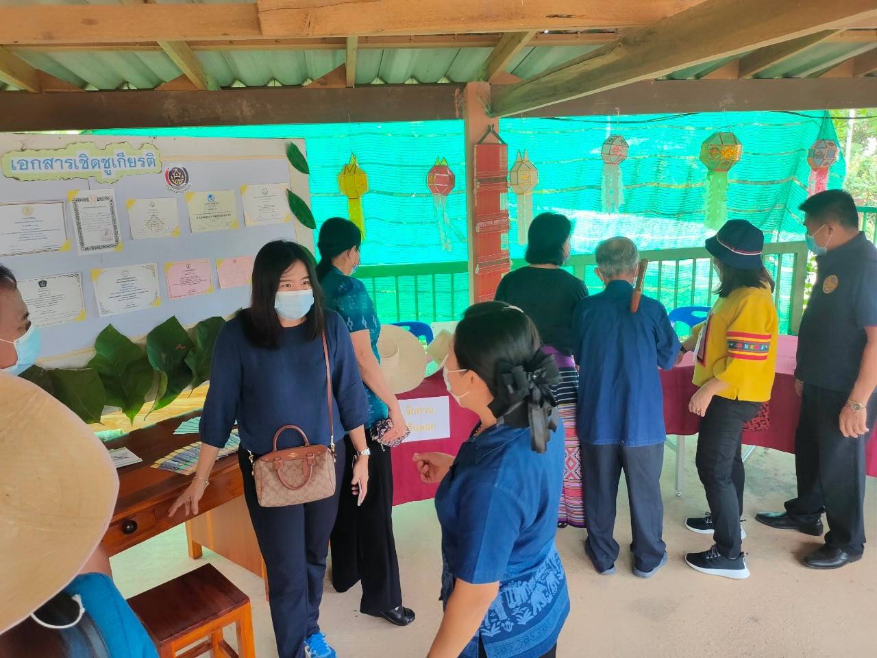 @ พช.น่าน :  คัดสรรกิจกรรมพัฒนาชุมชนดีเด่น ระดับจังหวัด ประจำปี 2564 ประเภทครัวเรือนสัมมาชีพชุมชนตัวอย่าง ดีเด่นระดับจังหวัด