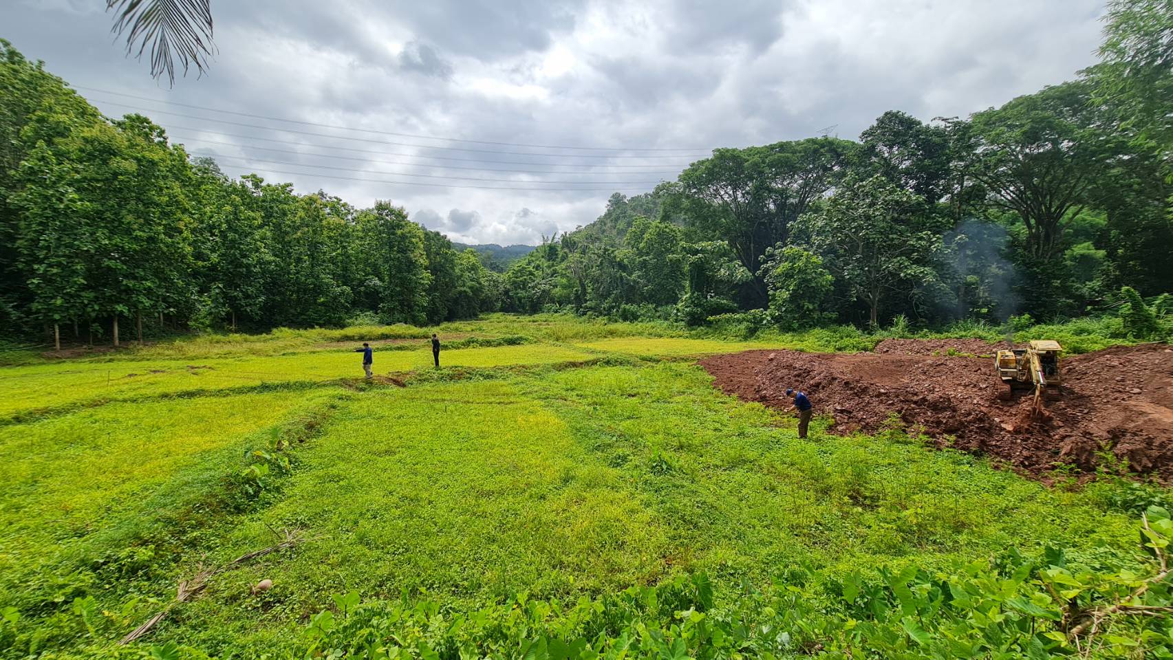 ?@ พช.น่าน :  ติดตามโครงการพัฒนาพื้นที่ต้นแบบการพัฒนาคุณภาพชีวิตตามหลักทฤษฎีใหม่ประยุกต์สู่ “โคก หนอง นา โมเดล” ในเขตอำเภอสองแคว