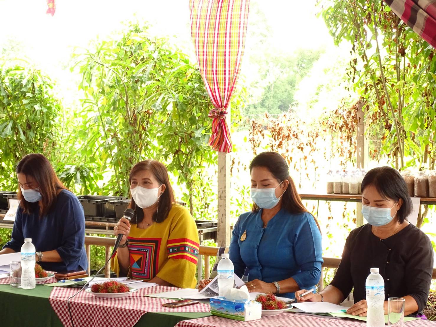 พช.น่าน :  คัดสรรกิจกรรมพัฒนาชุมชนดีเด่น ระดับจังหวัด ประจำปี 2564 ประเภทครัวเรือนสัมมาชีพชุมชนตัวอย่าง ดีเด่นระดับจังหวัด