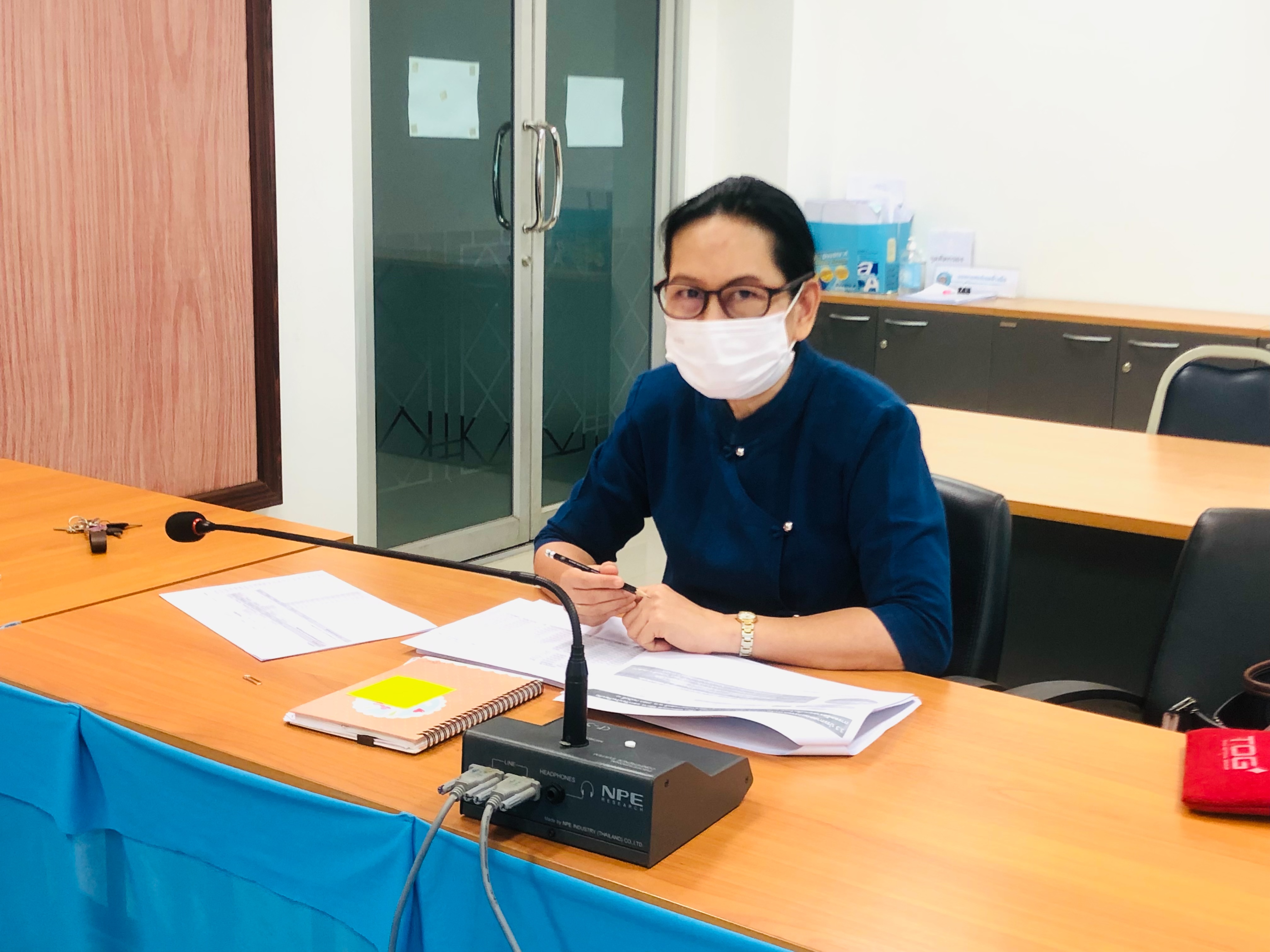 พช.น่าน ร่วมรับชมการประชุมชี้แจง เร่งรัด กำกับ ติดตาม การดำเนินงานกองทุนพัฒนาบทบาทสตรี ครั้งที่ 5/2564