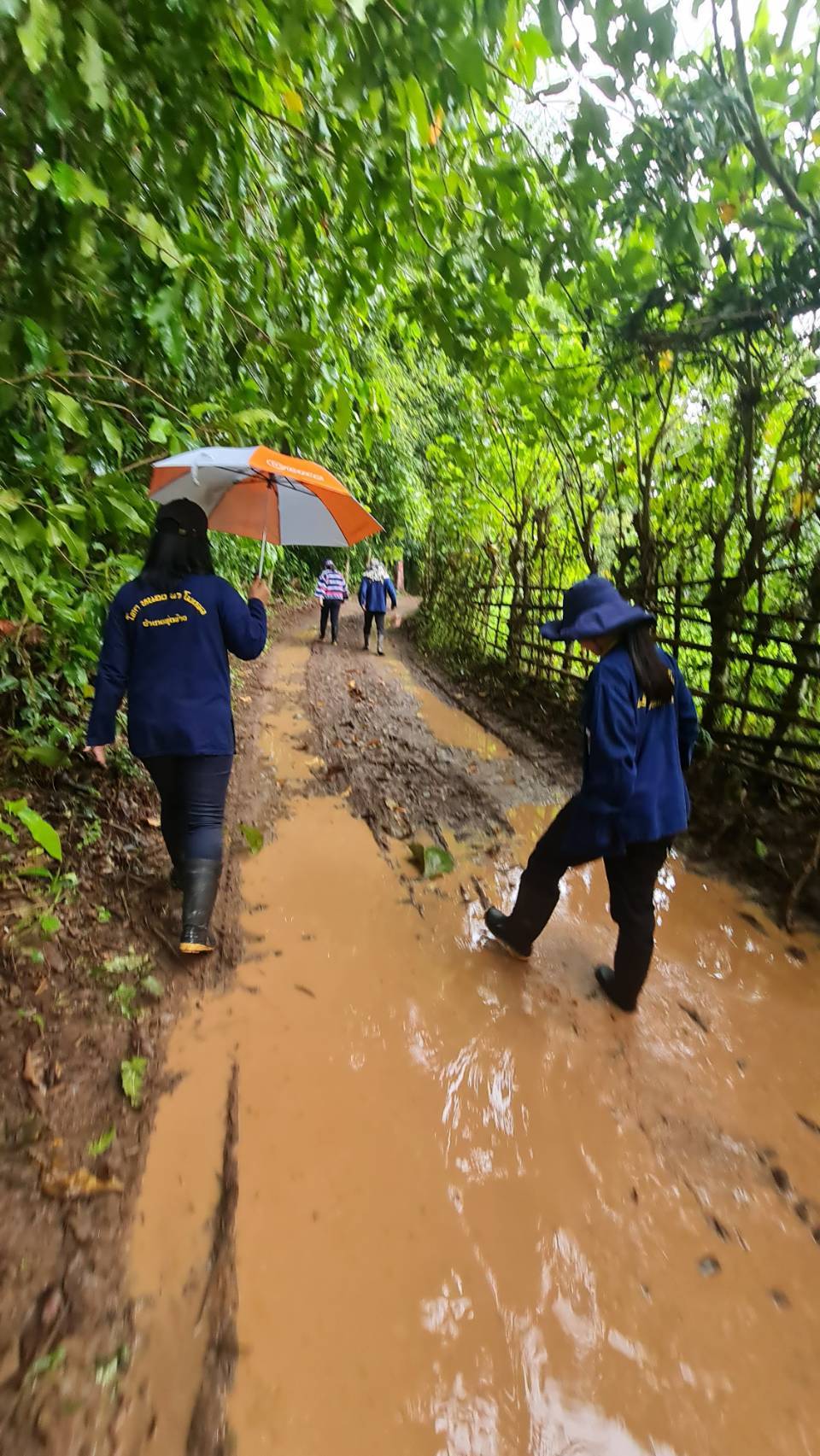 @พัฒนาชุมชนจังหวัดน่านเตรียมความพร้อมกิจกรรม”เอามื้อสามัคคีเฉลิมพระเกียรติฯ” ?