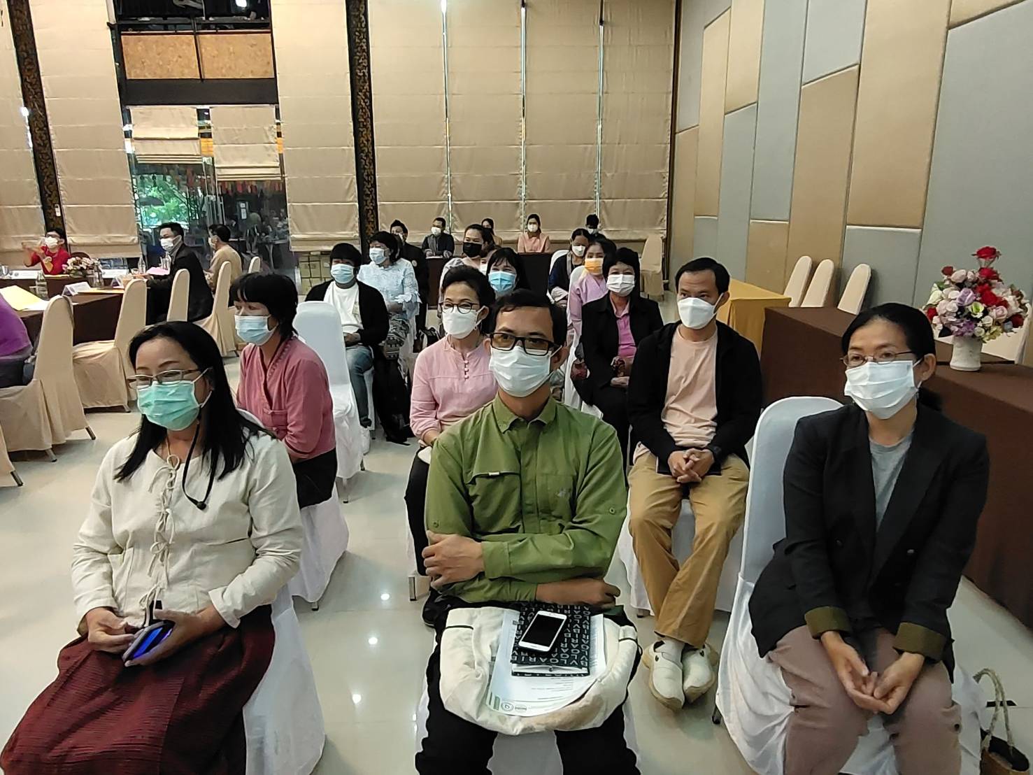 จังหวัดน่านจัดแสดงจัดนิทรรศการ นำเสนอผลงาน และประกวดการพัฒนาผลิตภัณฑ์ OTOP ตามกิจกรรมการพัฒนาผลิตภัณฑ์และบรรจุภัณฑ์ OTOP โดยเครือข่ายองค์ความรู้ KBO จังหวัด