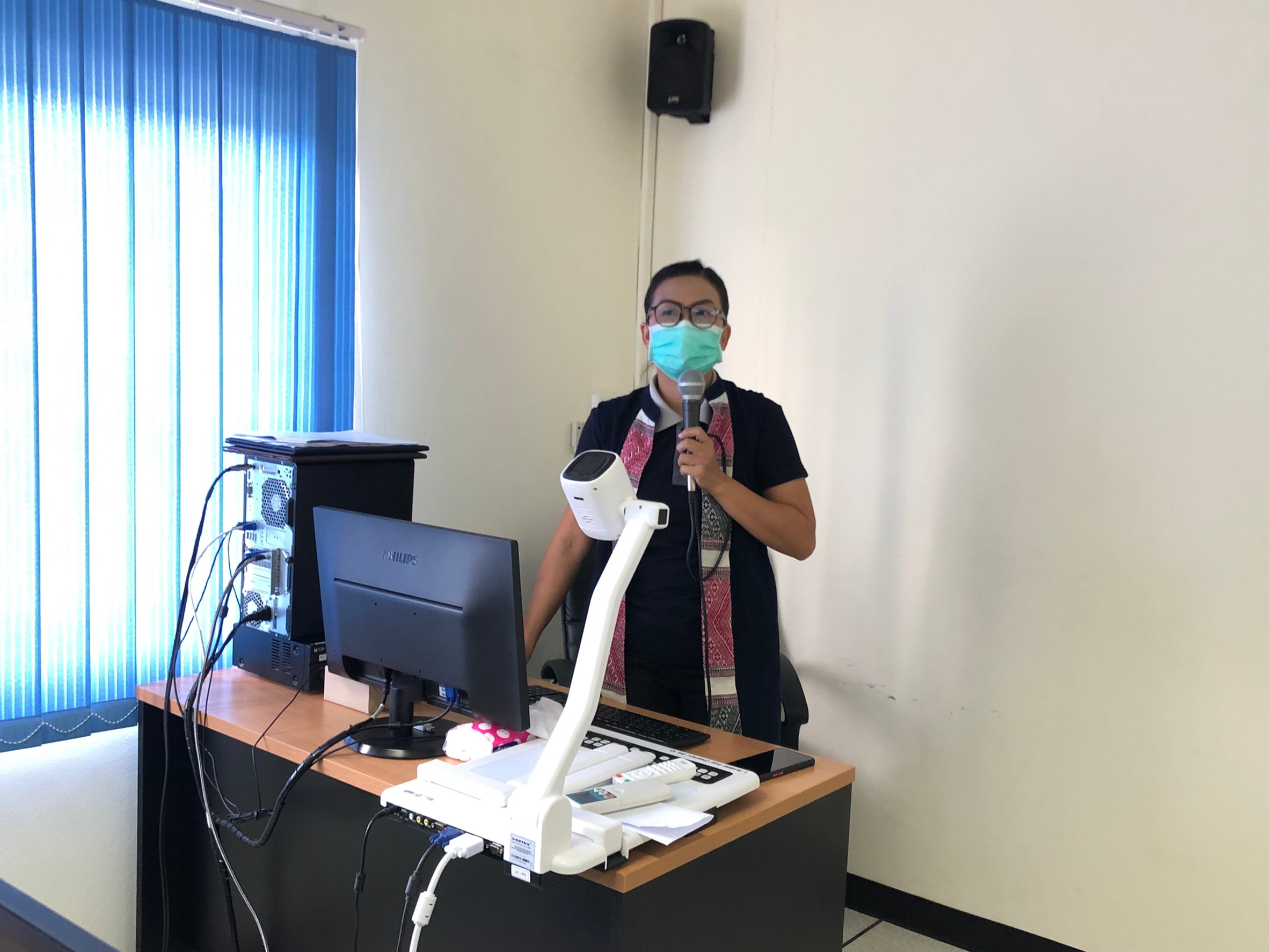 พช.น่าน ดำเนินโครงการขับเคลื่อนยุทธศาสตร์กองทุนพัฒนาบทบาทสตรี กิจกรรมการประชุมเชิงปฏิบัติการเพิ่มศักยภาพแก่กลุ่มสมาชิกกองทุนพัฒนาบทบาทสตรี ด้านการส่งเสริมช่องทางการตลาดออนไลน์ เพื่อเพิ่มรายได้และลดความเสี่ยงหนี้ค้างชำระ