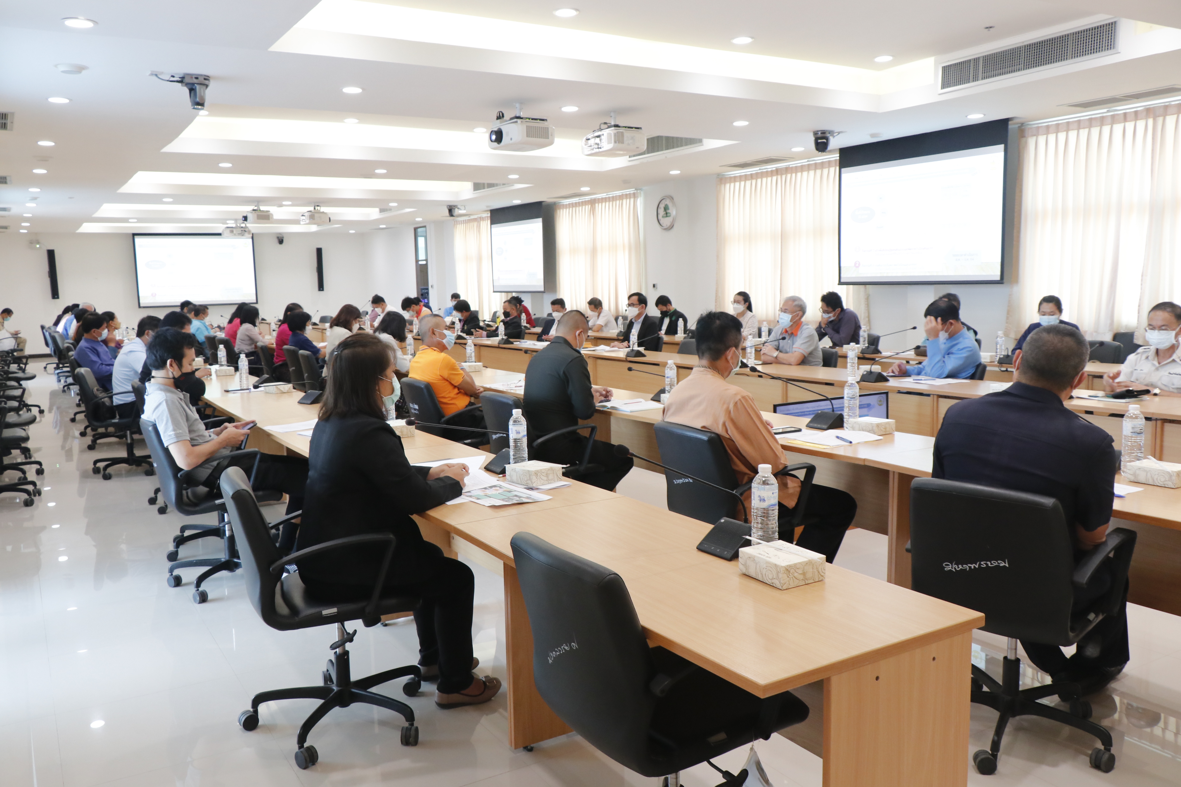 พช.น่าน ร่วมประชุม คณะกรรมการศูนย์บริหารงานการขับเคลื่อนการพัฒนาพื้นที่ต้นแบบการพัฒนาคุณภาพชีวิตตามหลักทฤษฎีใหม่ ประยุกต์สู่ “โคก หนอง นา โมเดล” ระดับจังหวัดและที่ปรึกษา