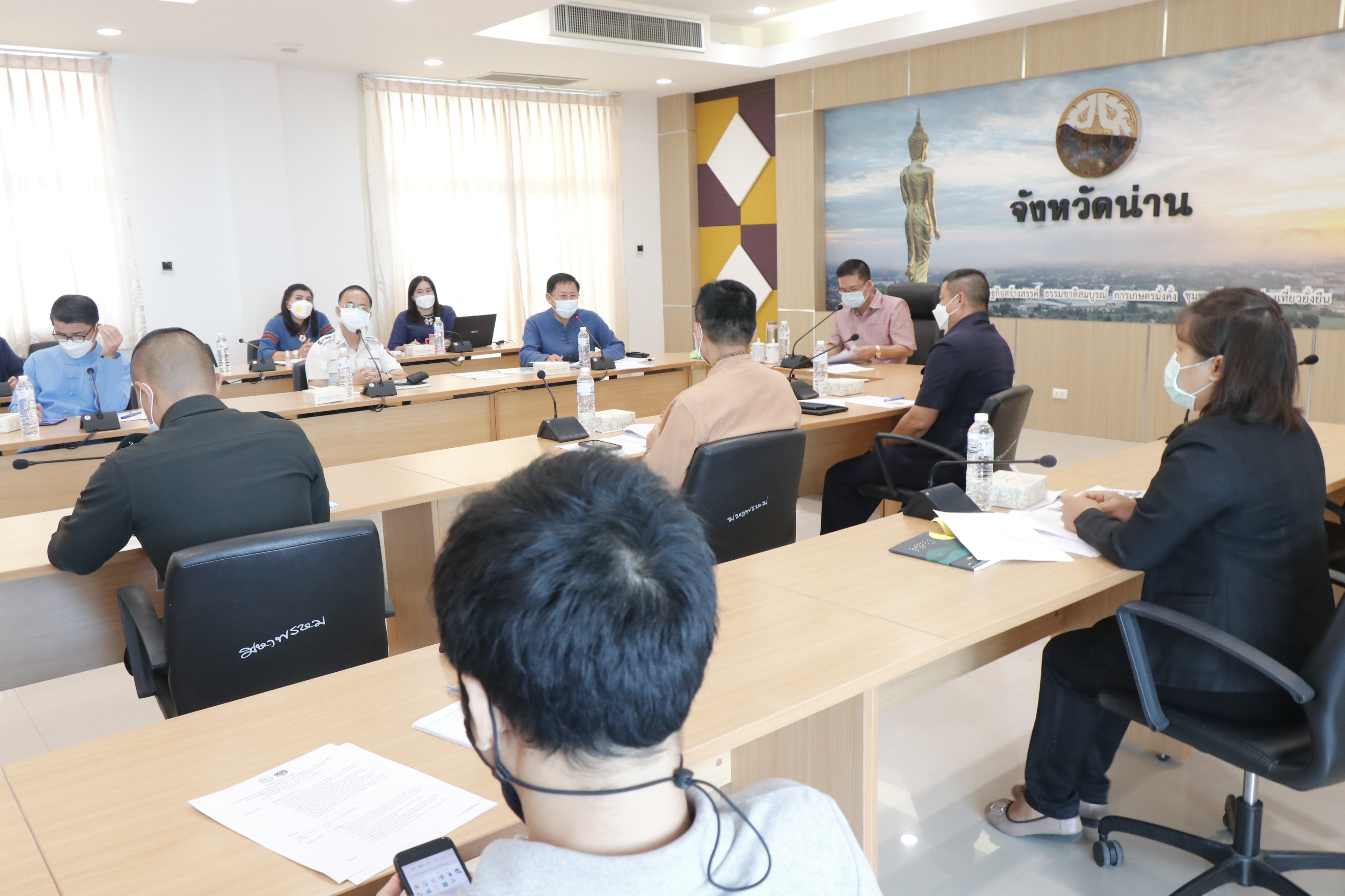 พช.น่าน ร่วมประชุม คณะกรรมการศูนย์บริหารงานการขับเคลื่อนการพัฒนาพื้นที่ต้นแบบการพัฒนาคุณภาพชีวิตตามหลักทฤษฎีใหม่ ประยุกต์สู่ “โคก หนอง นา โมเดล” ระดับจังหวัดและที่ปรึกษา