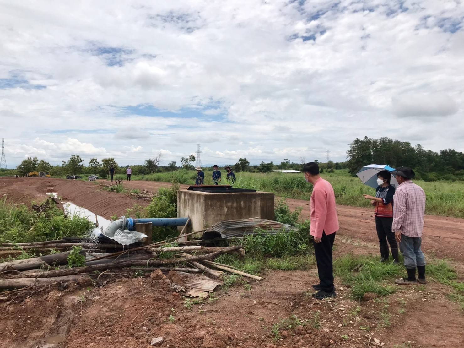 พช.น่าน ติดตามการดำเนินงานความก้าวหน้าการดำเนินงานโครงการพัฒนาพื้นที่ต้นแบบการพัฒนาคุณภาพชีวิตตามหลักทฤษฎีประยุกต์สู่ “โคก หนอง นา โมเดล”อำเภอภูเพียง