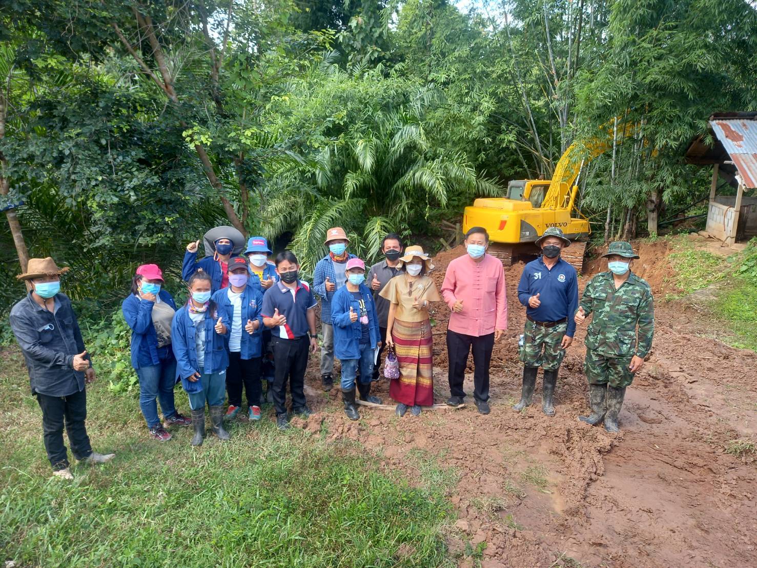 พช.น่าน ติดตามการดำเนินงานความก้าวหน้าการดำเนินงานโครงการพัฒนาพื้นที่ต้นแบบการพัฒนาคุณภาพชีวิตตามหลักทฤษฎีประยุกต์สู่ “โคก หนอง นา โมเดล”อำเภอภูเพียง